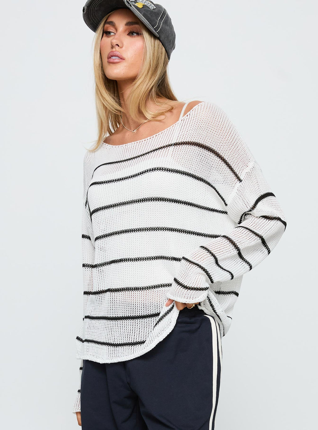 Alperton Knit Sweater Cream Stripe