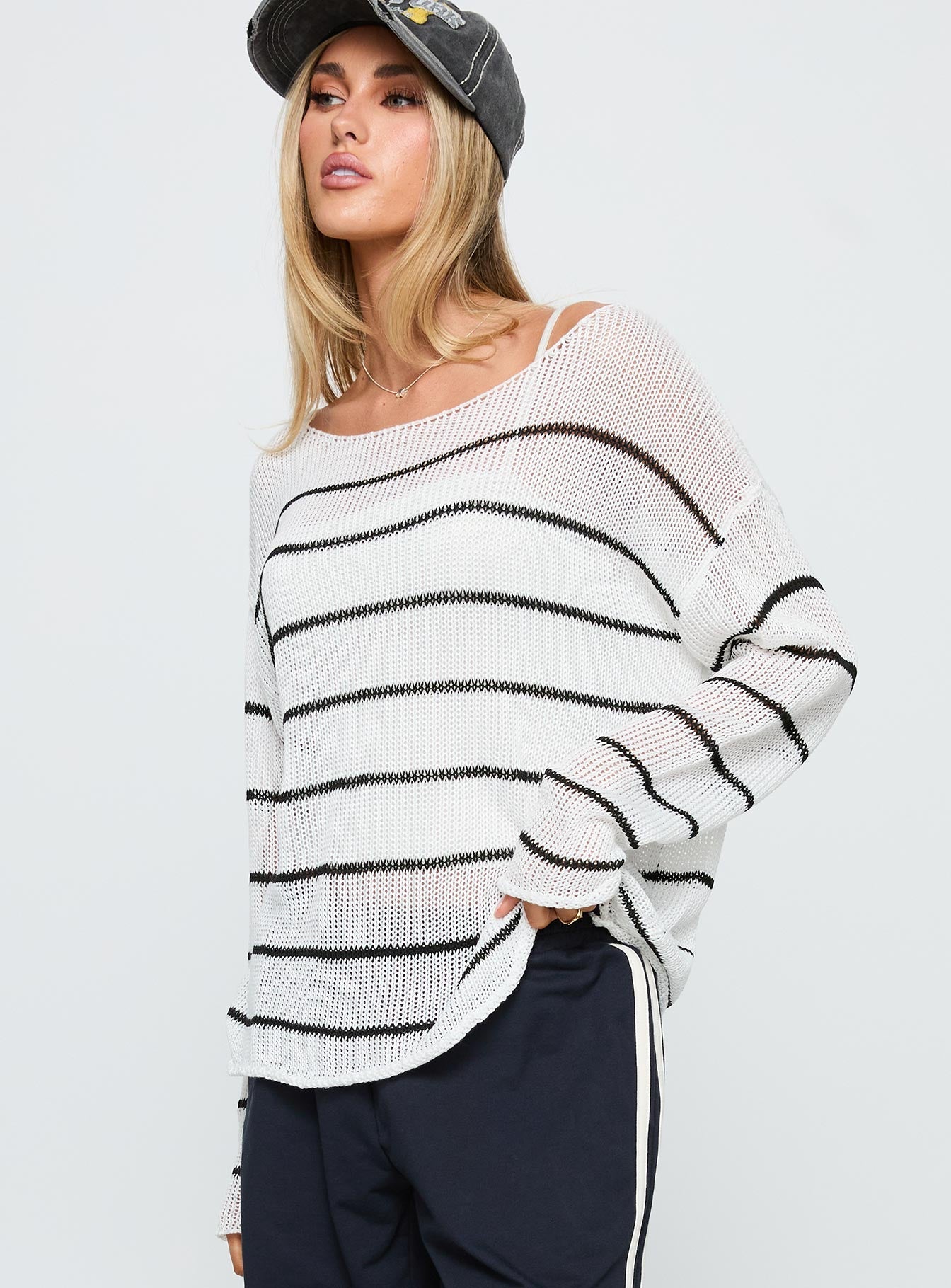 Alperton Knit Sweater Cream Stripe