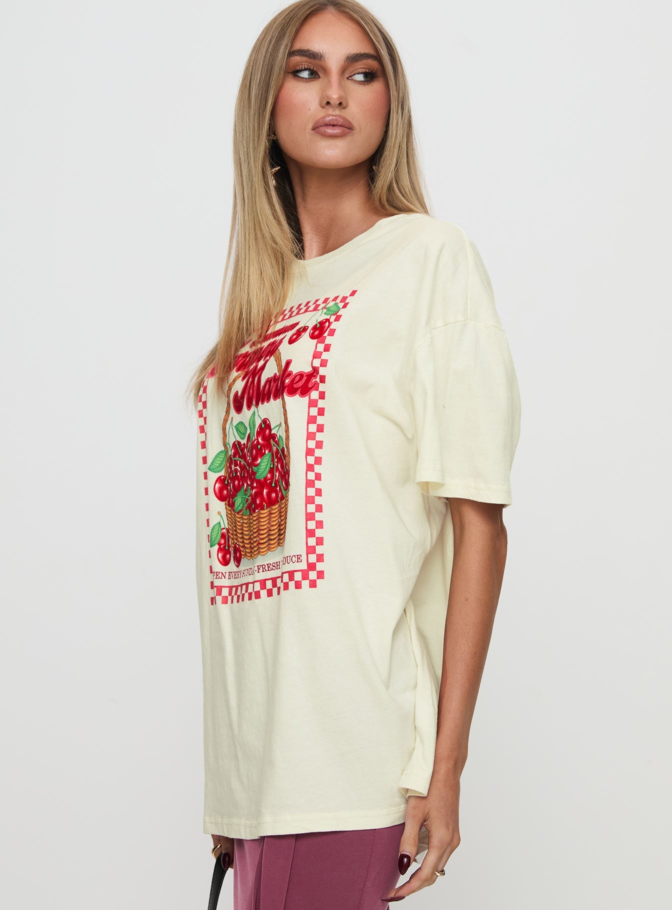 Downtown Markets Top White