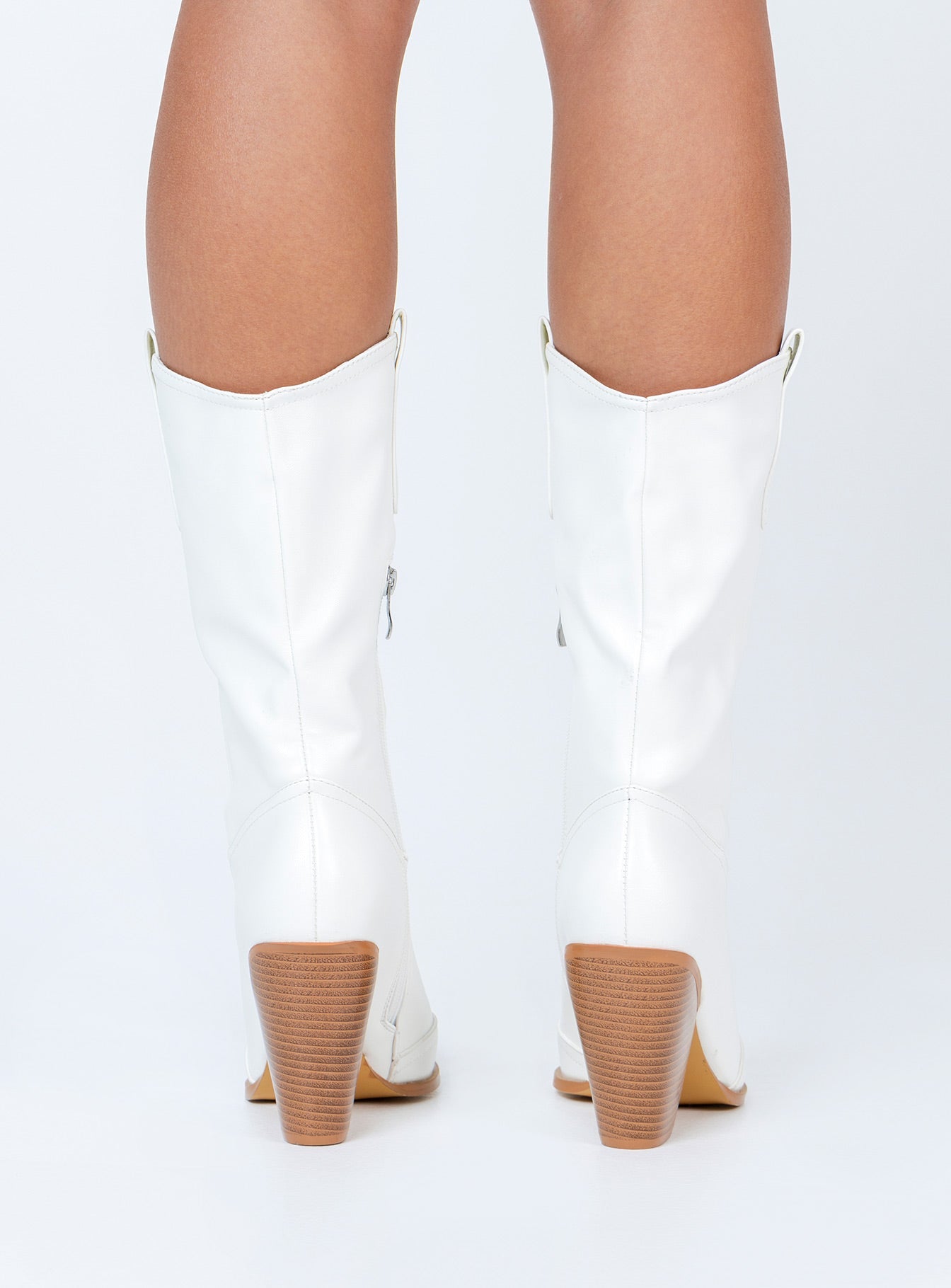 Nomi Boots White