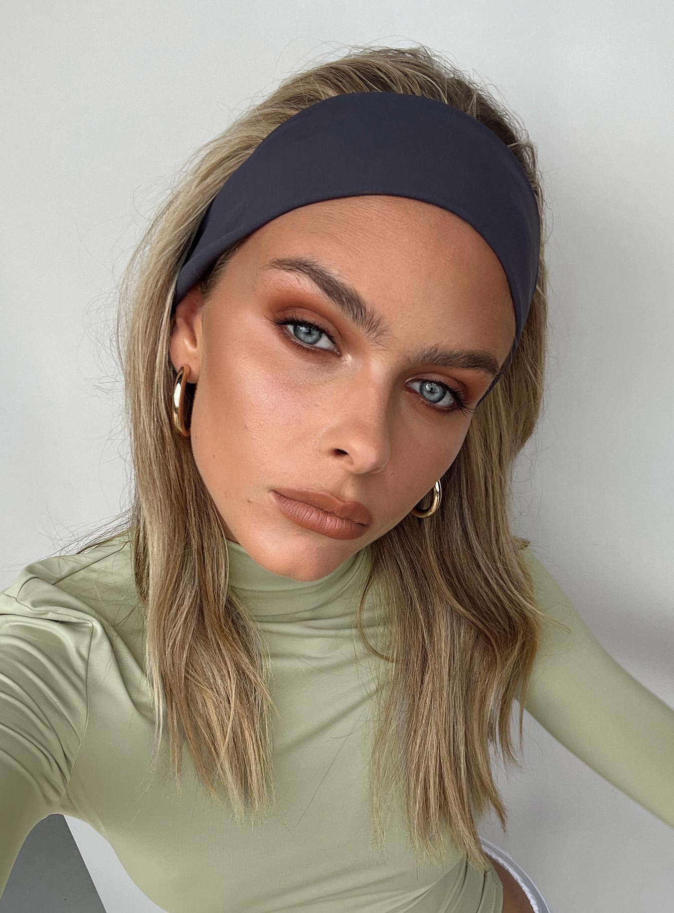 The Juney Nylon Headband Slate