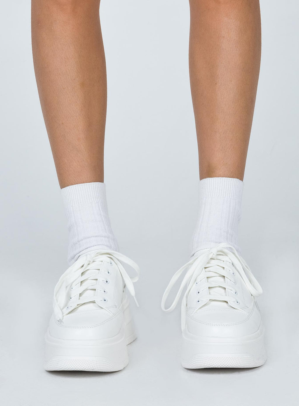 Dylan Sneaker White