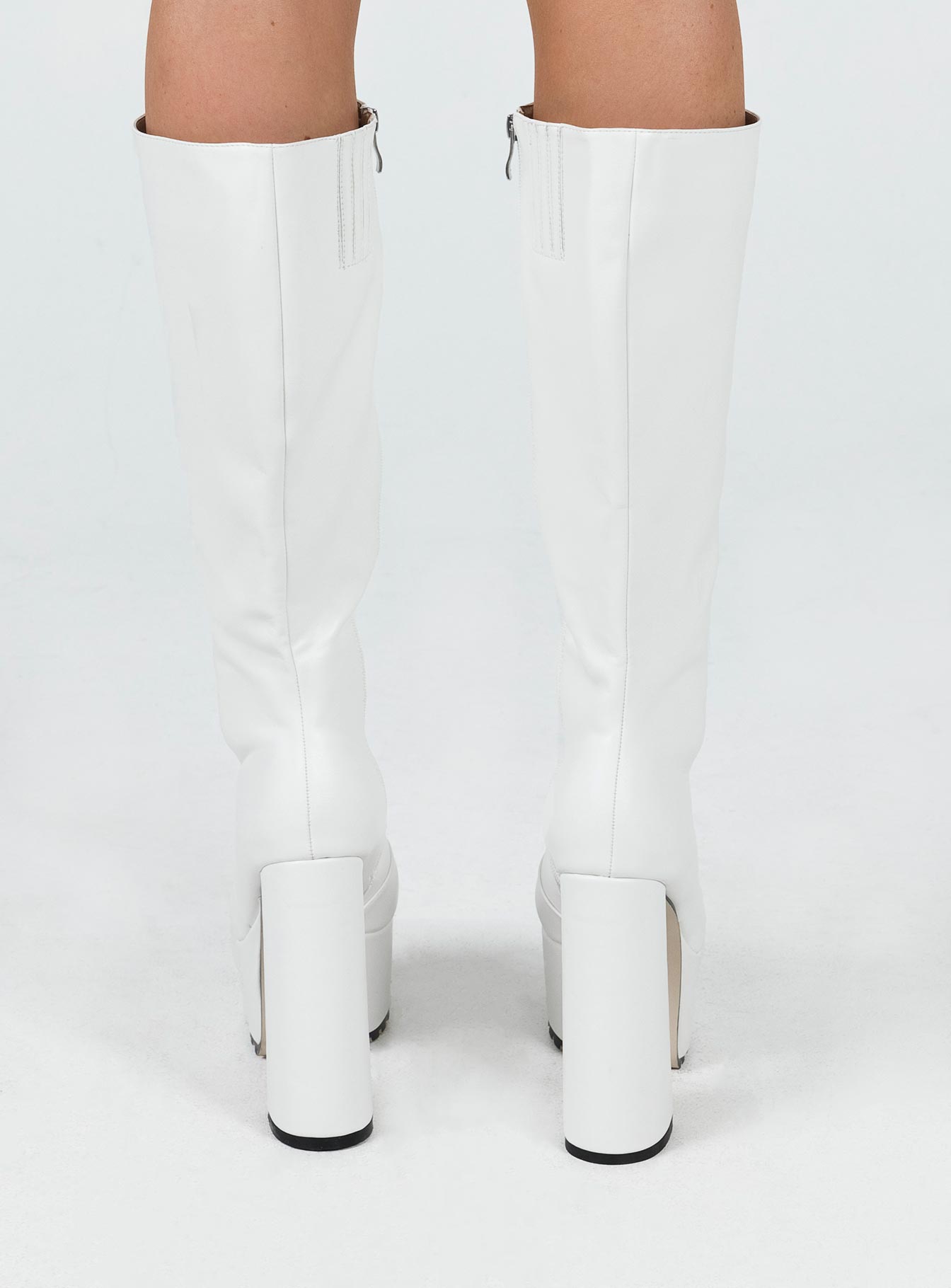 Valdo Platform Boots White