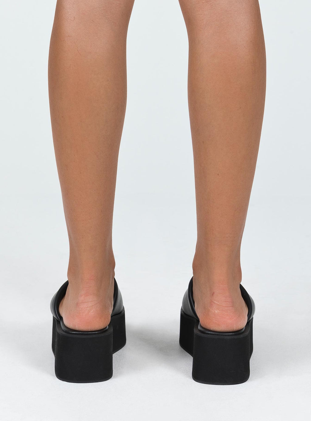 Hugo Flatforms Black