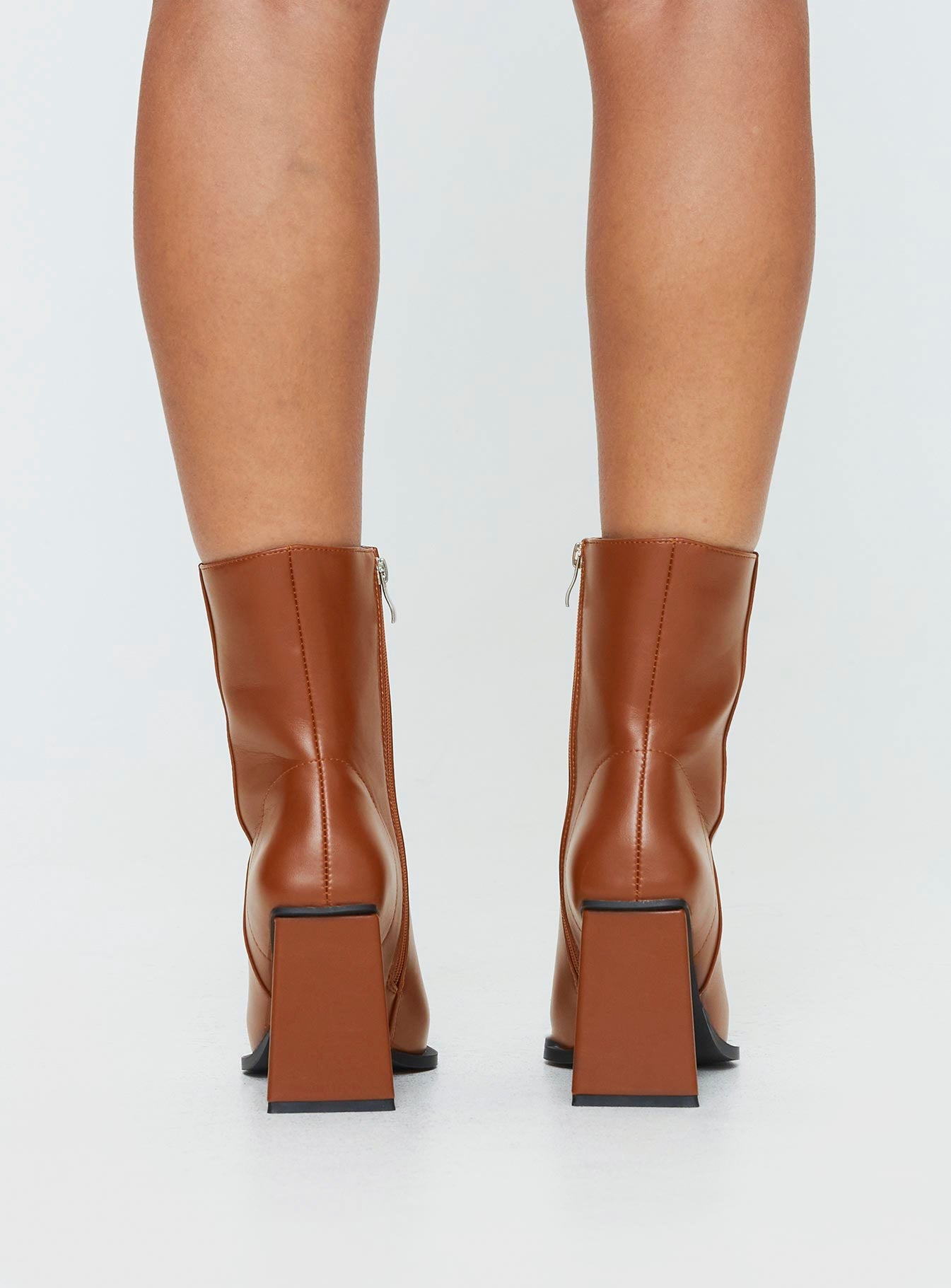 Alessa Boots Tan