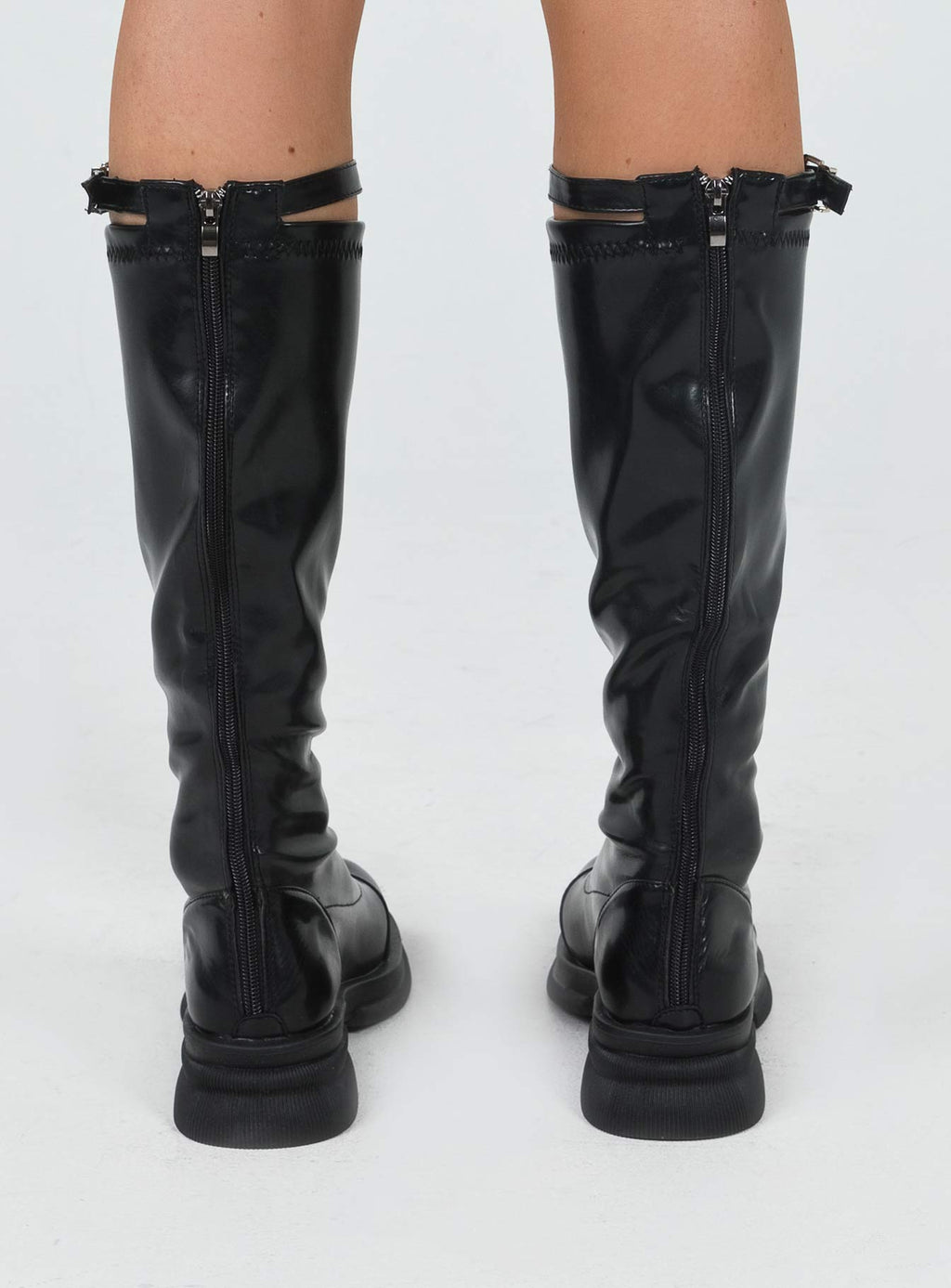 Ariaahs Boots Black