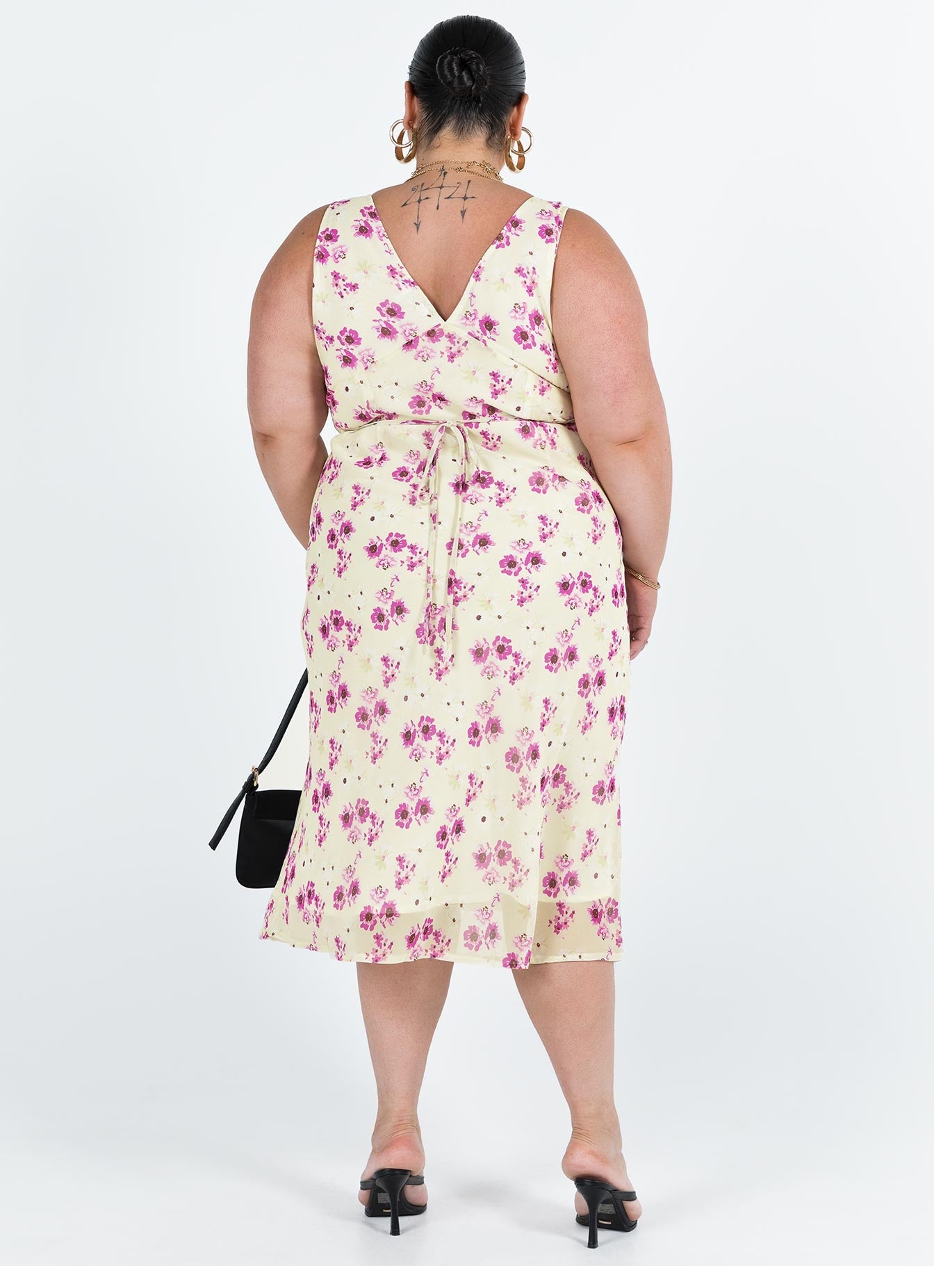 Nellie Midi Dress Yellow Floral Curve