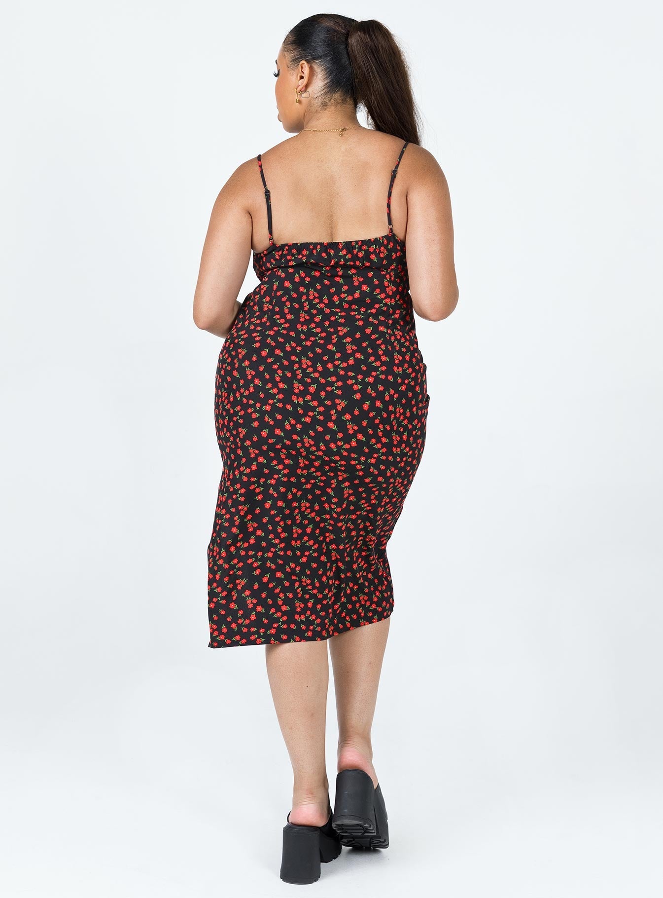 Noda Midi Dress Black Curve
