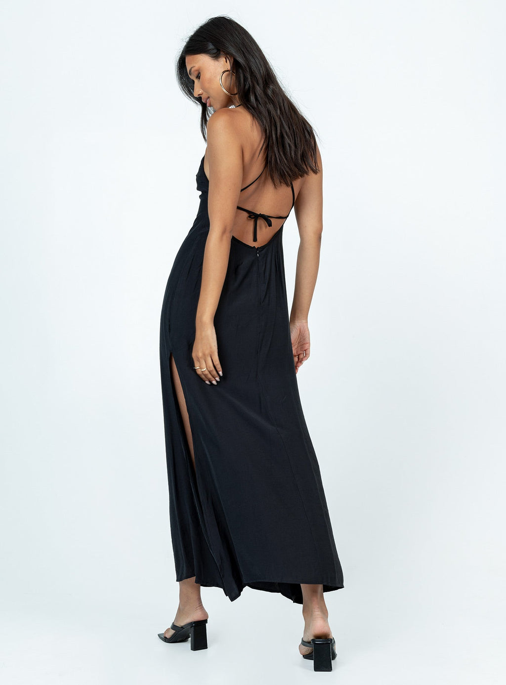 Angela Tie Maxi Dress Black