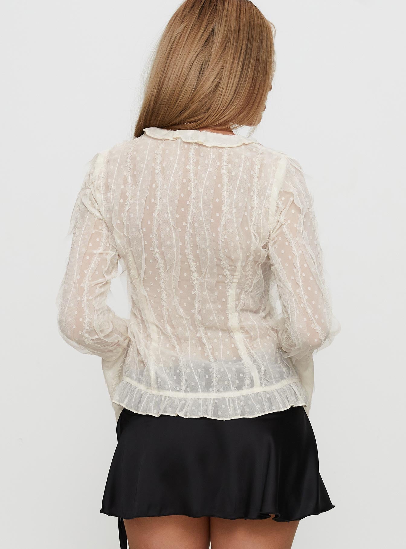 Sainz Frill Long Sleeve Top Cream