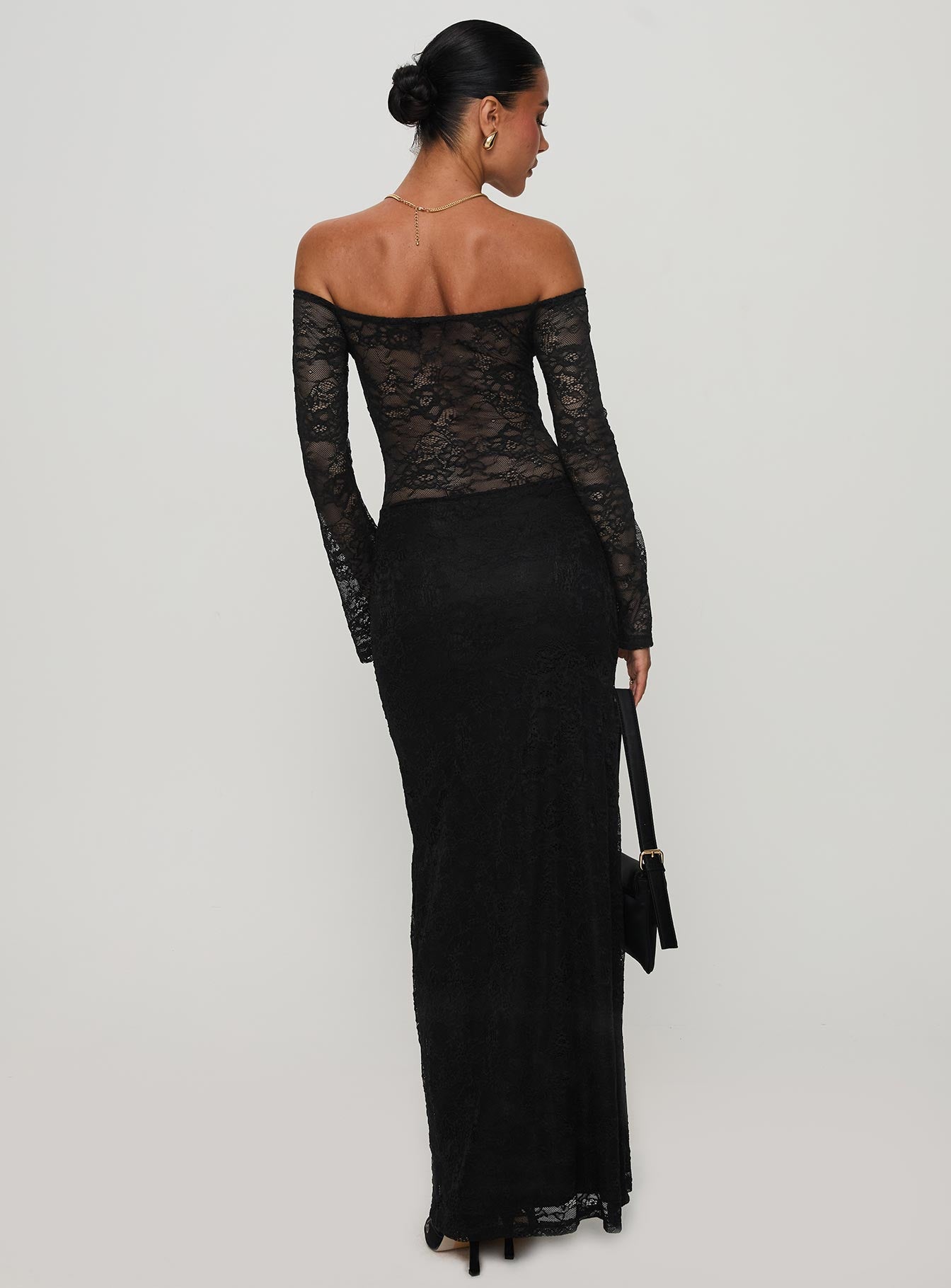 Pinot Grigio Long Sleeve Lace Maxi Dress Black