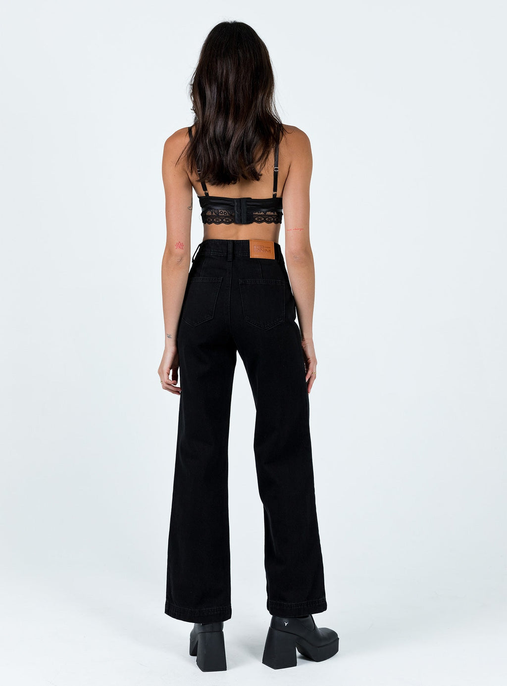 Tari Wide Leg Jeans Black