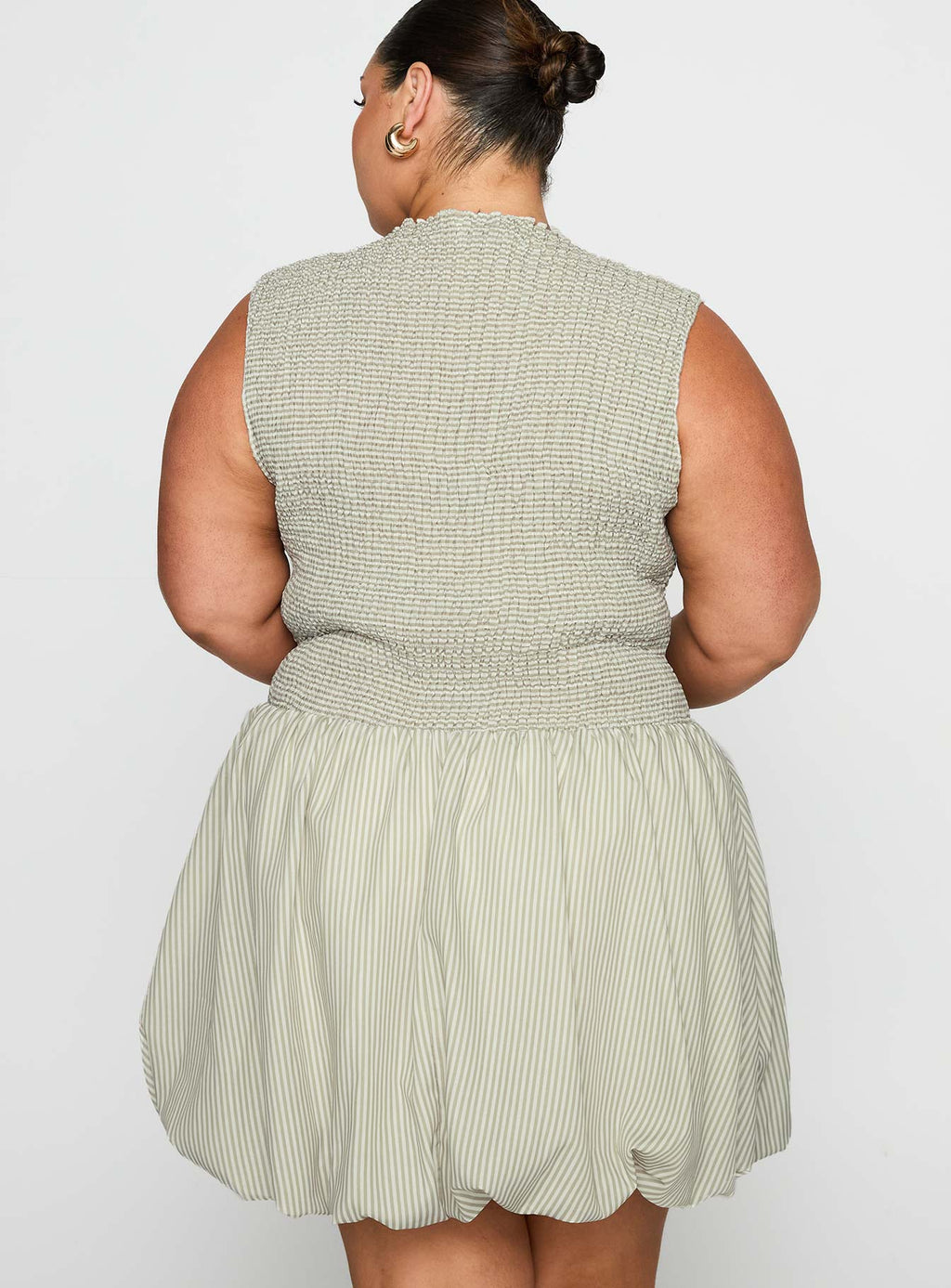 Narnie Mini Dress Sage Curve