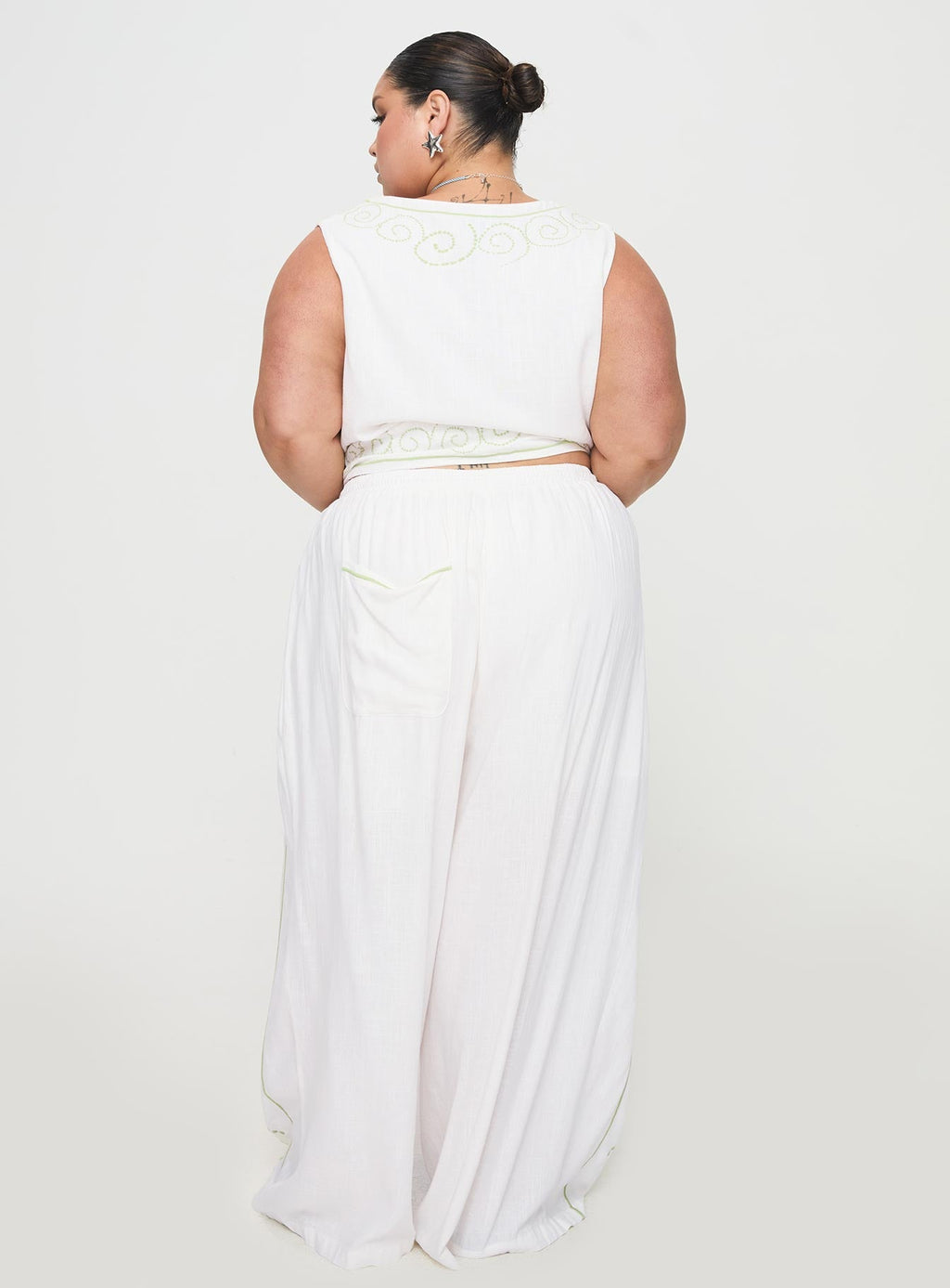 Kindred Pants White / Green Curve