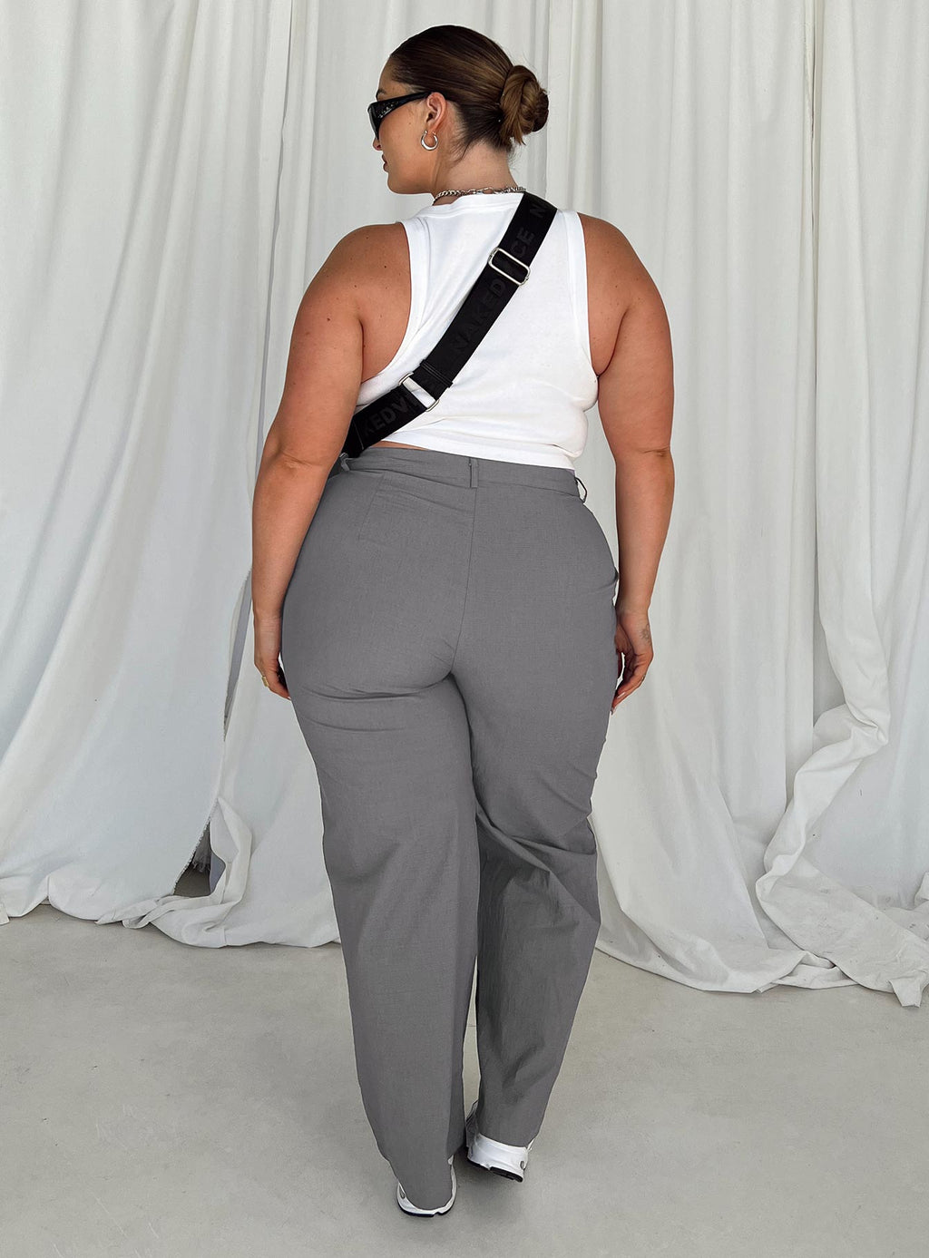 Betsy Pants Grey Curve