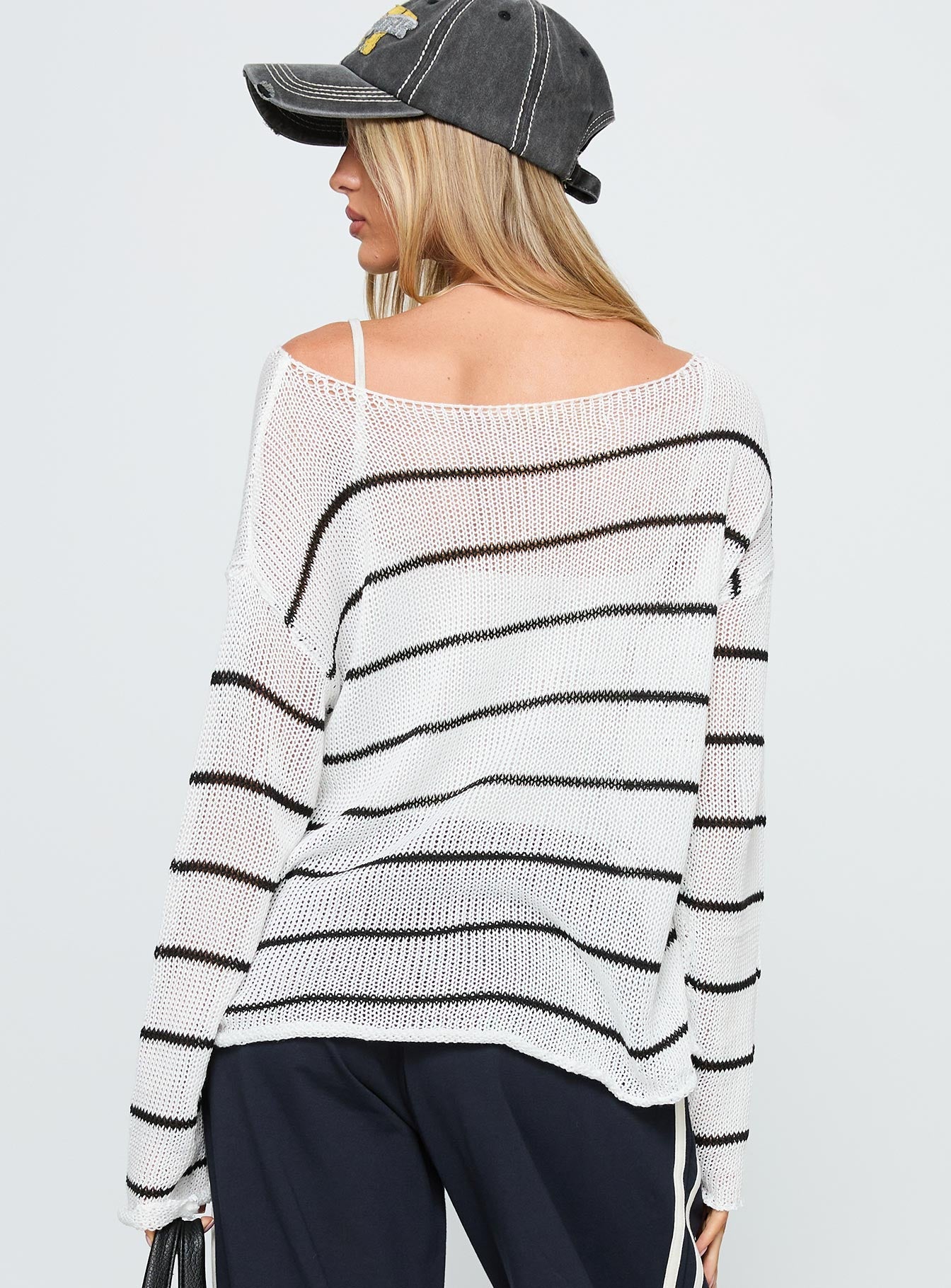 Alperton Knit Sweater Cream Stripe