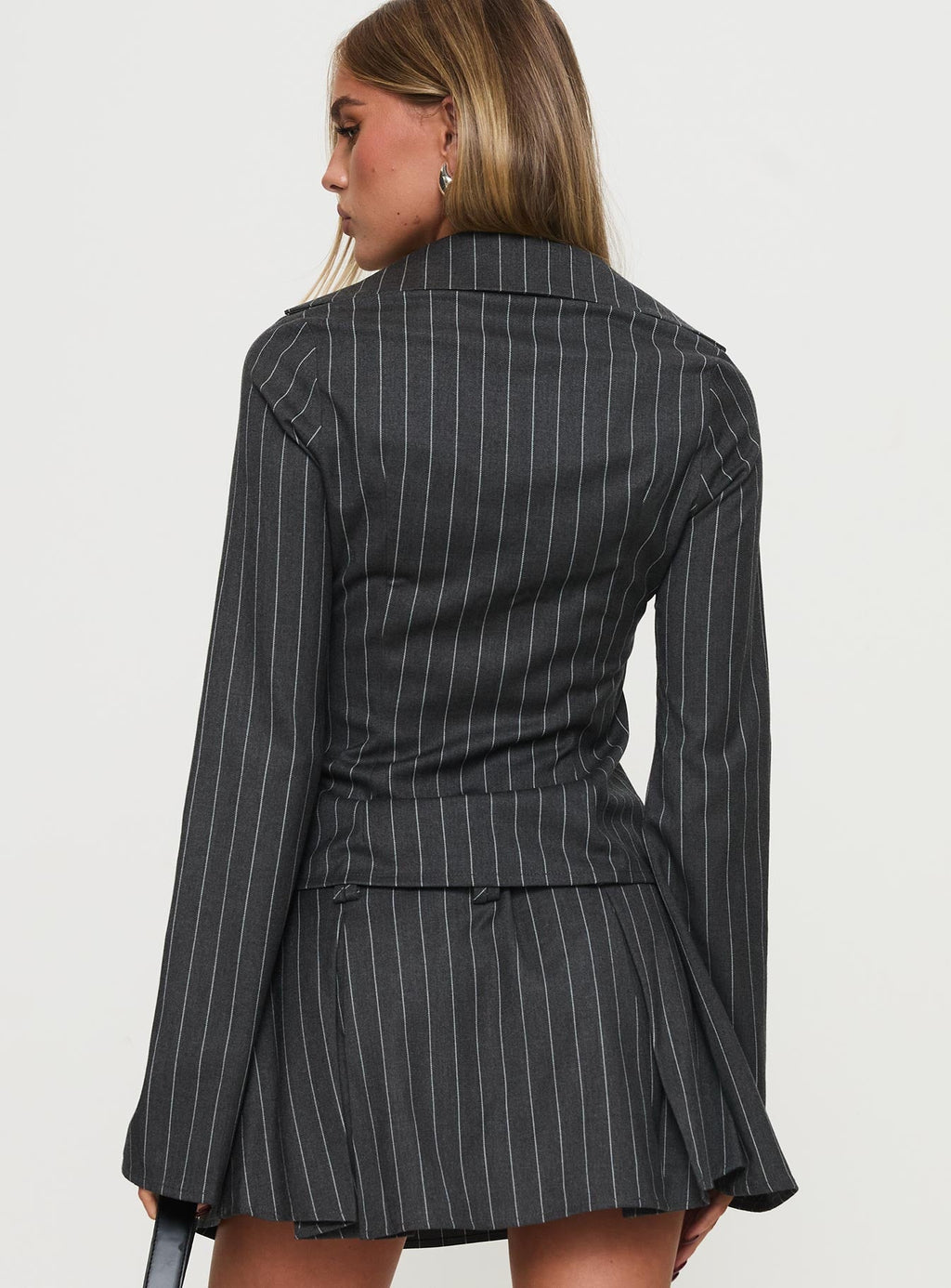 Saraya Long Sleeve Ring Top Grey Pinstripe
