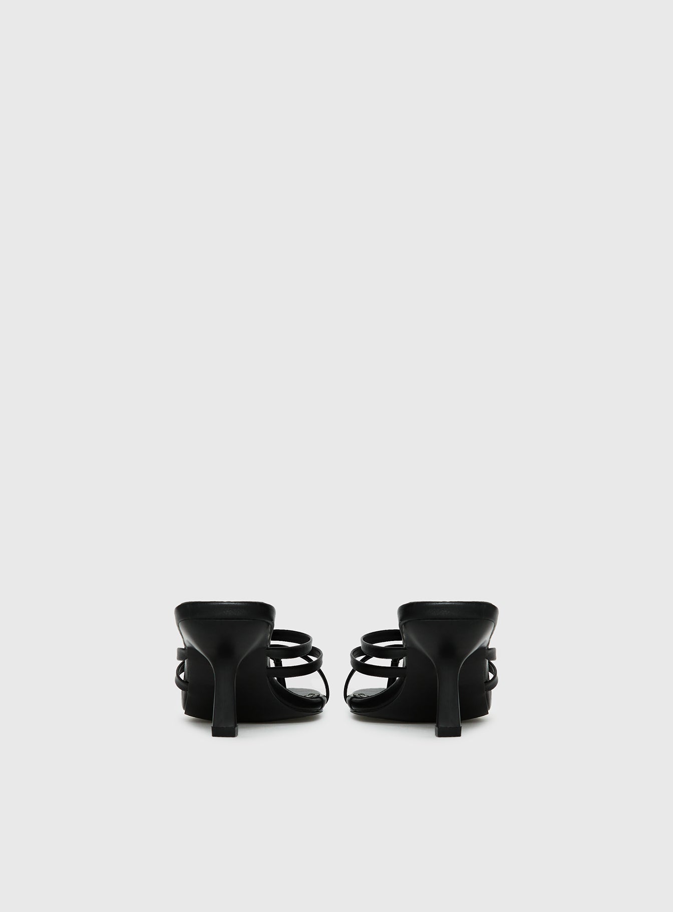 Goalie Heels Black