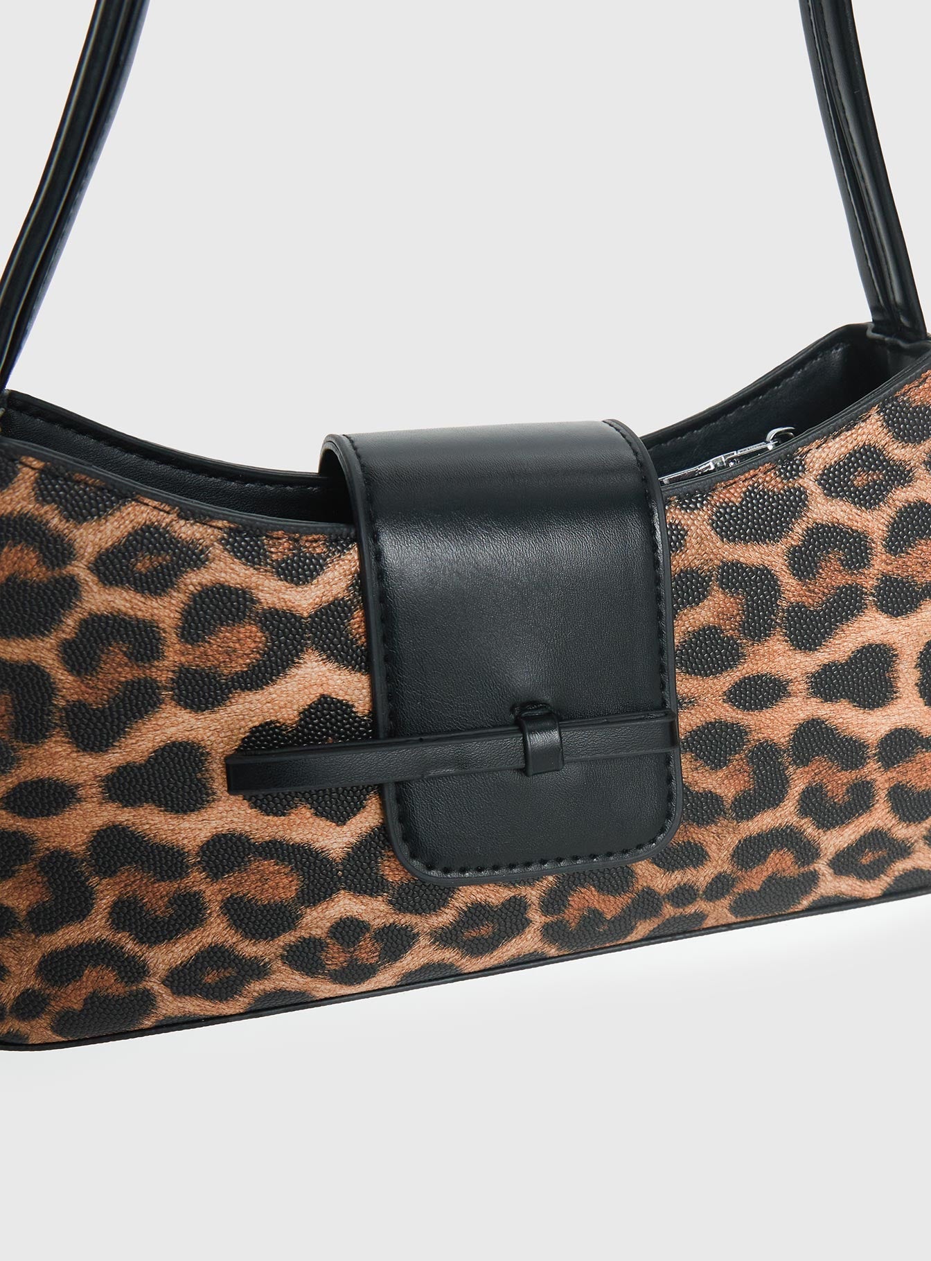 Scotlyn Shoulder Bag Leopard