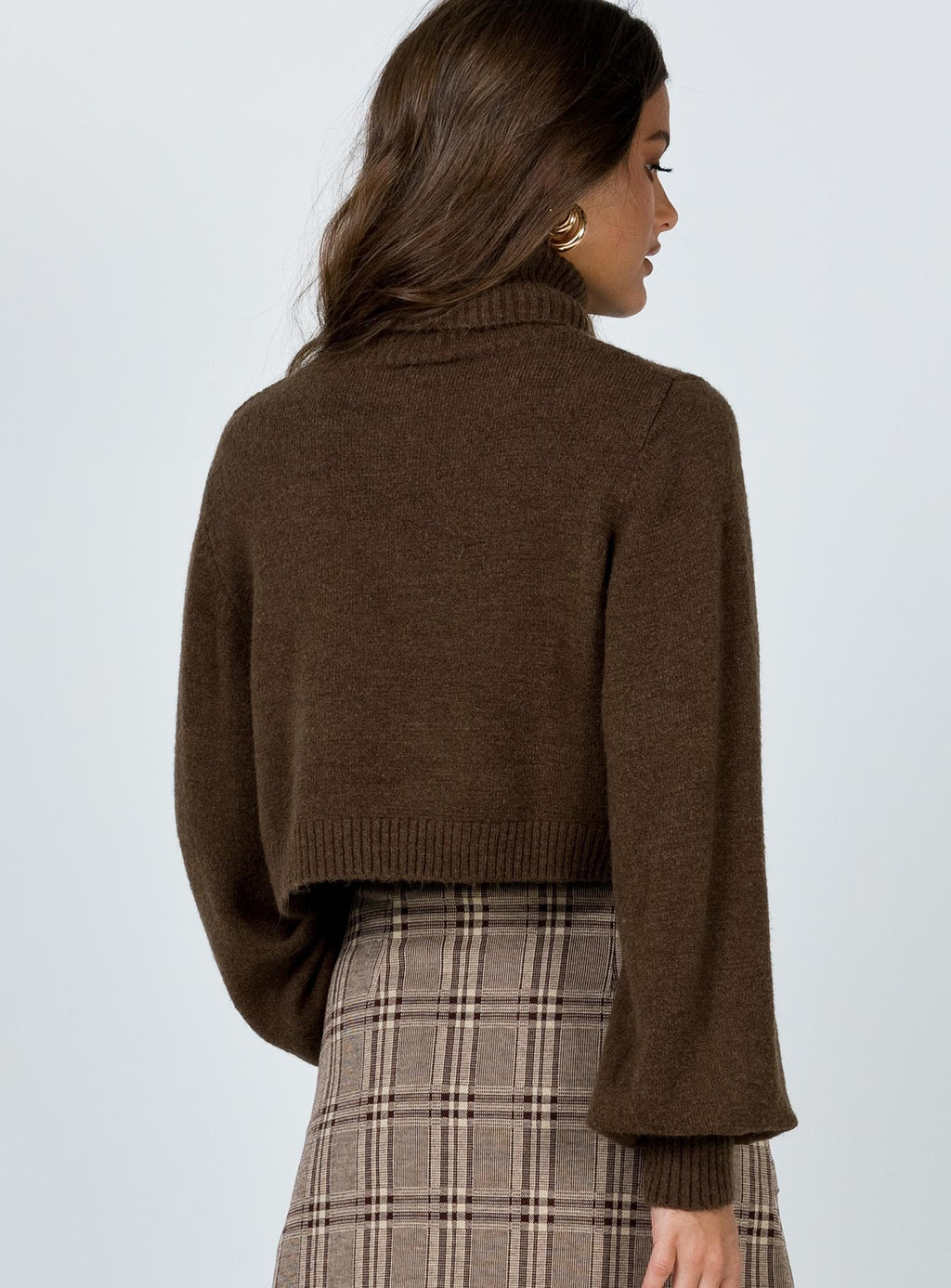 Zahara Cropped Turtleneck Sweater Brown