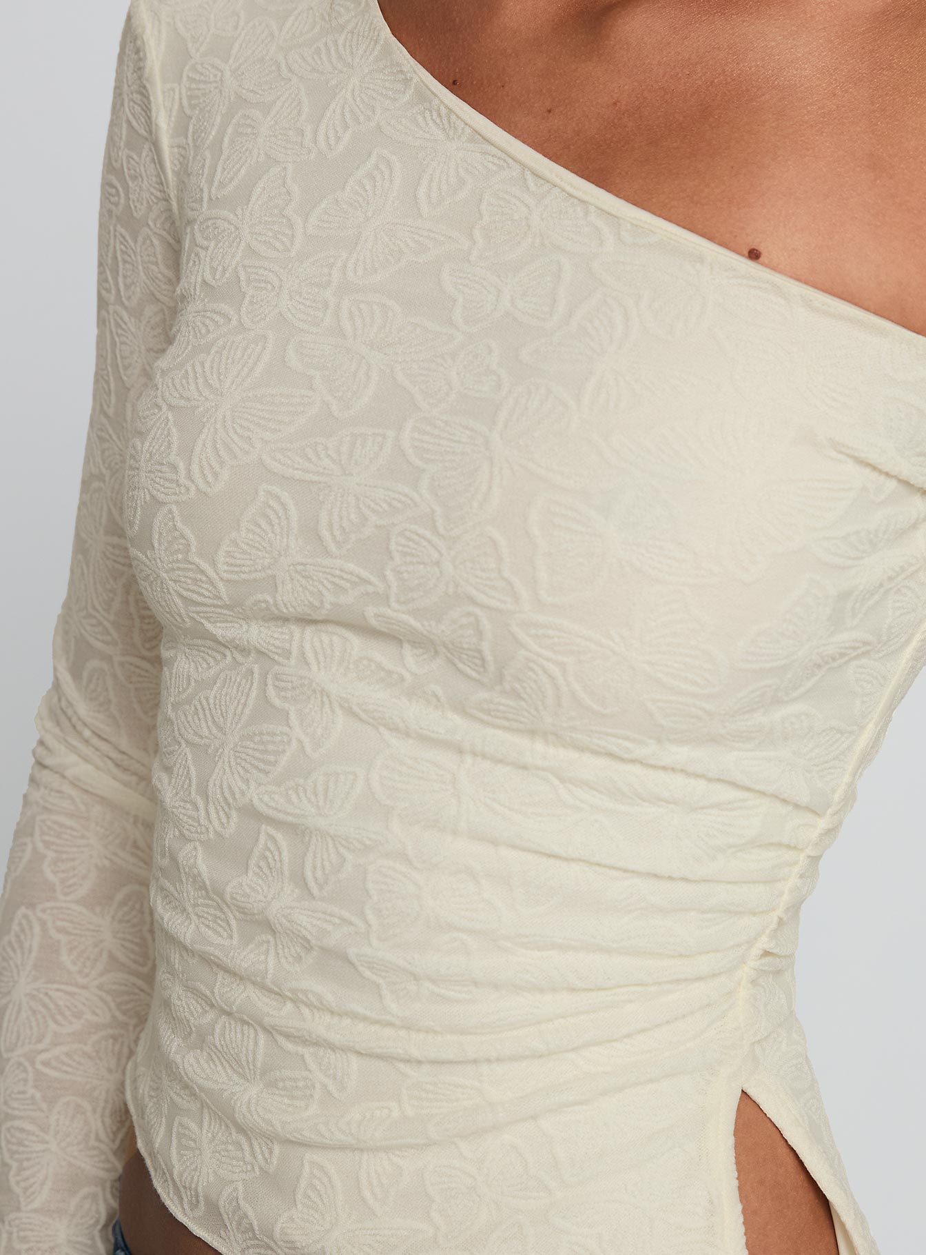 Face Card Long Sleeve Top Cream