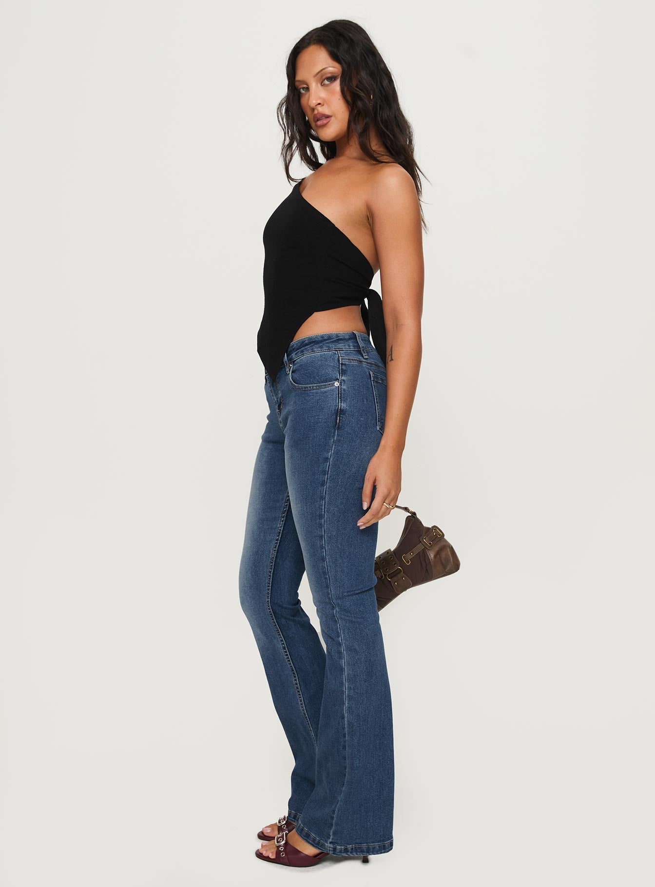 Bethany Low Rise Bootleg Jeans Mid Wash