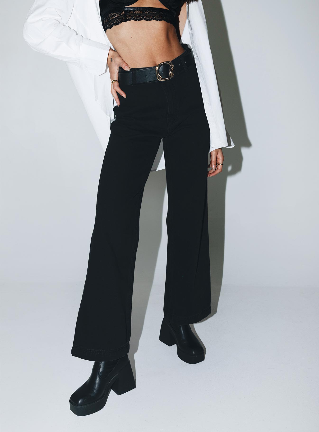 Tari Wide Leg Jeans Black