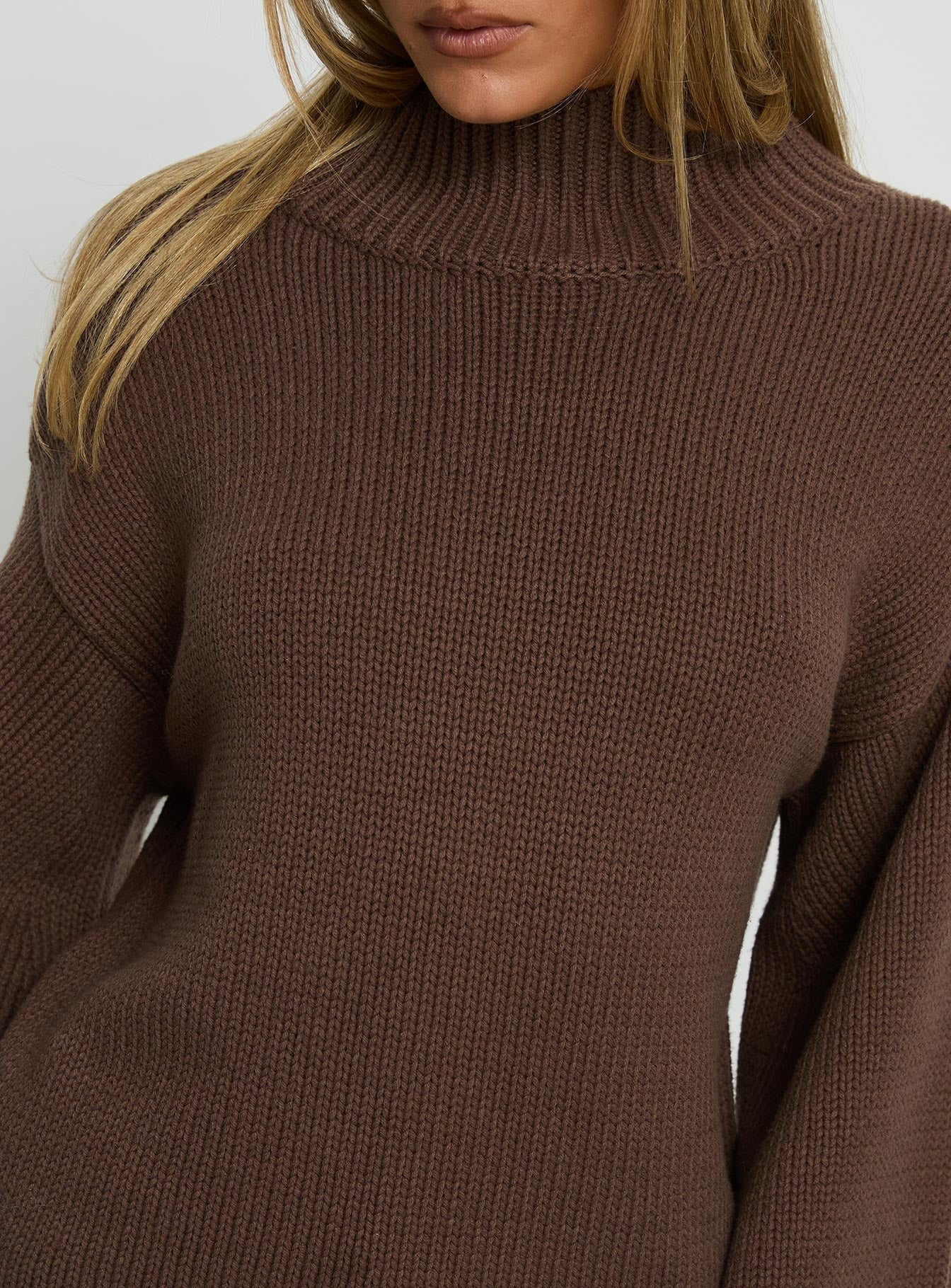 Neriel Funnel Neck Knit Sweater Chocolate