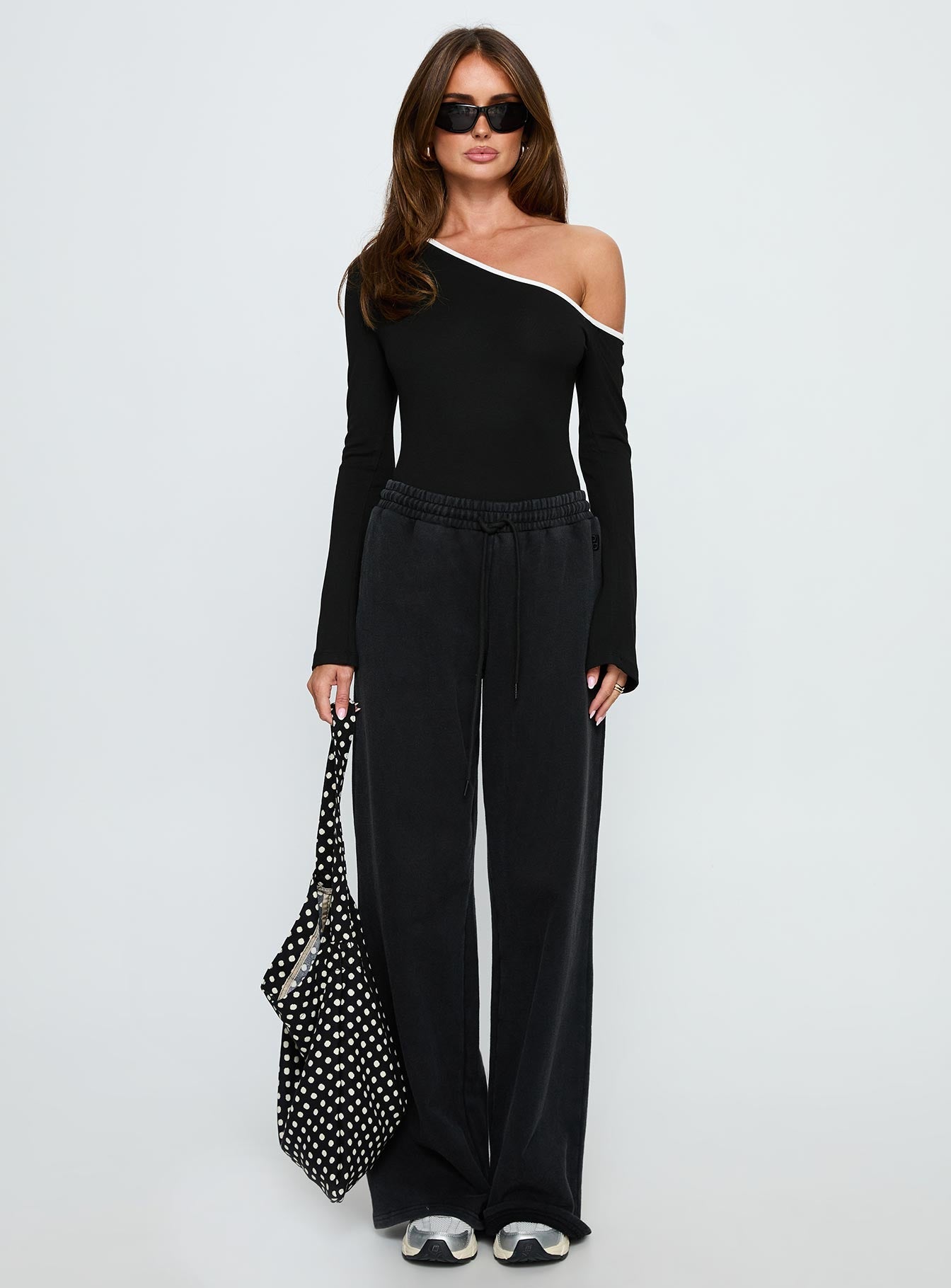 Andrielle One Shoulder Long Sleeve Bodysuit Black / White