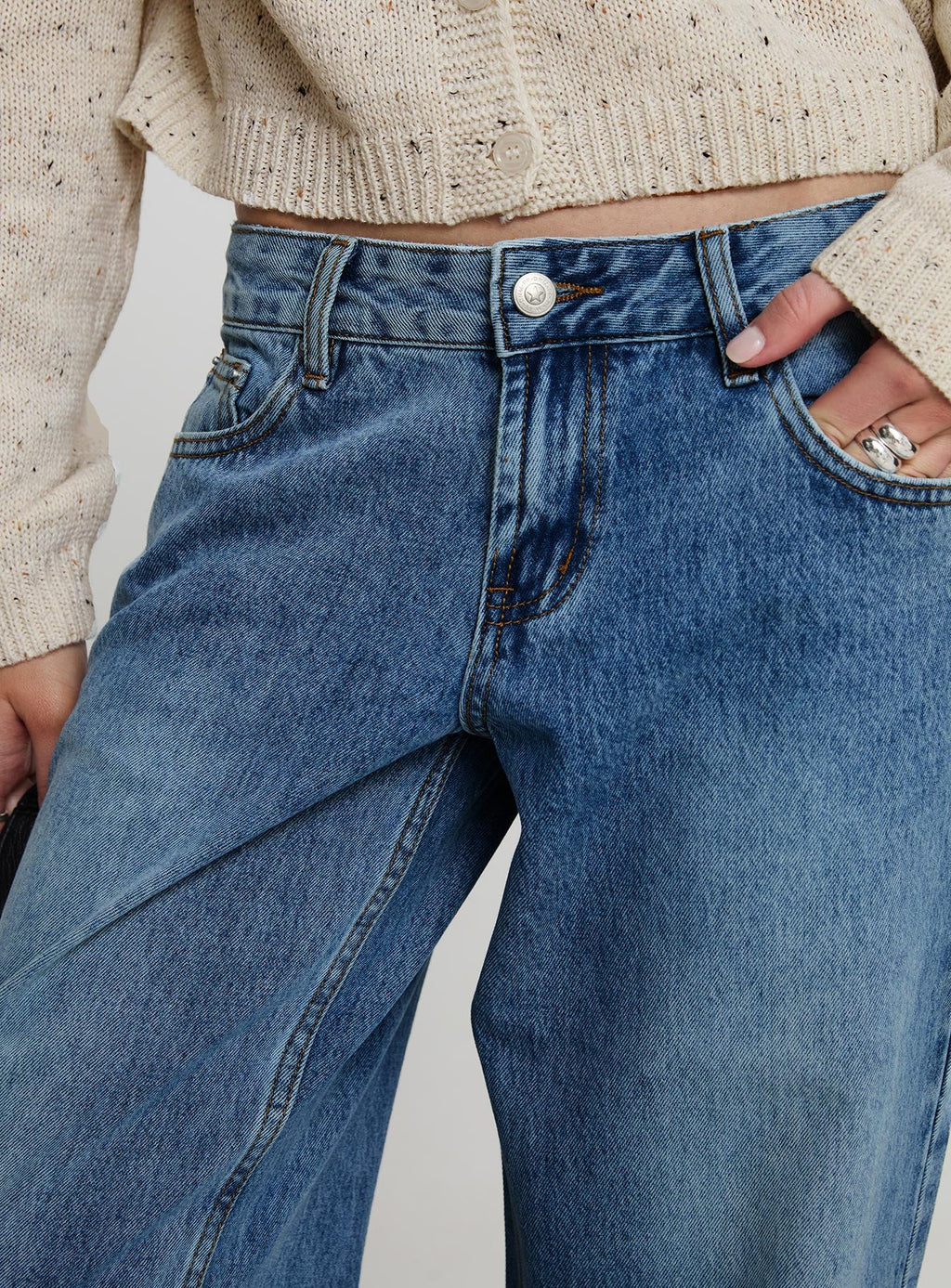 Sabryna Low Rise Straight Leg Jeans Blue