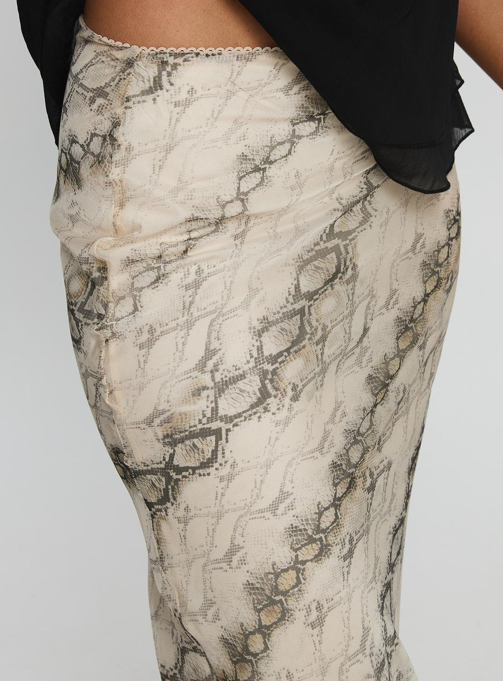 Zerisa Maxi Skirt Multi