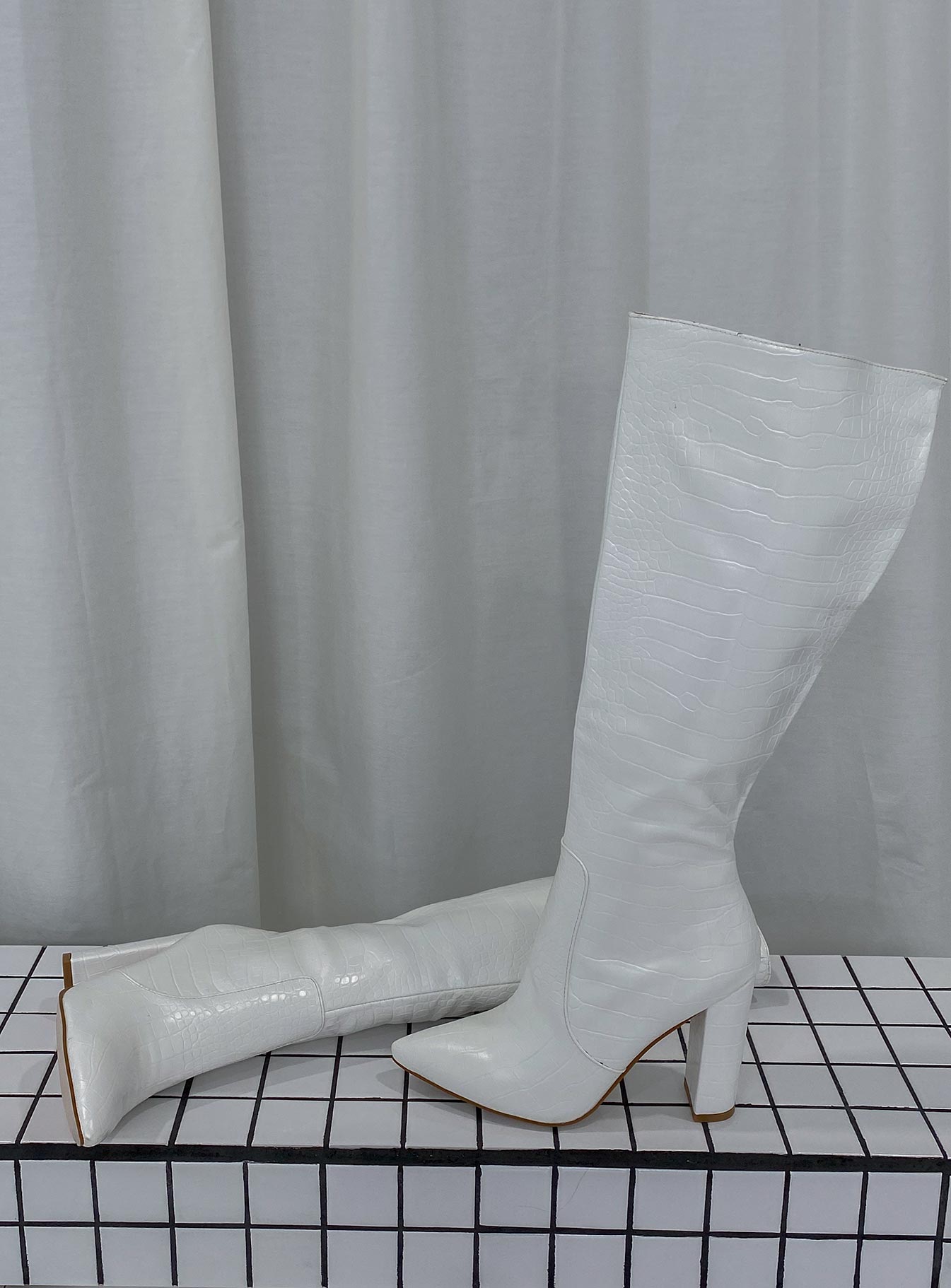 Stamper Boots White