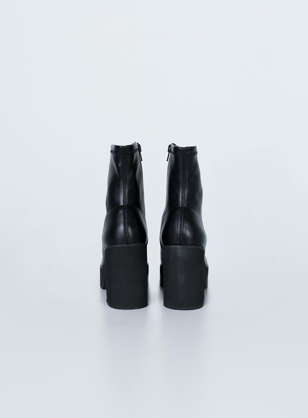 Stillwater Platform Boots Black