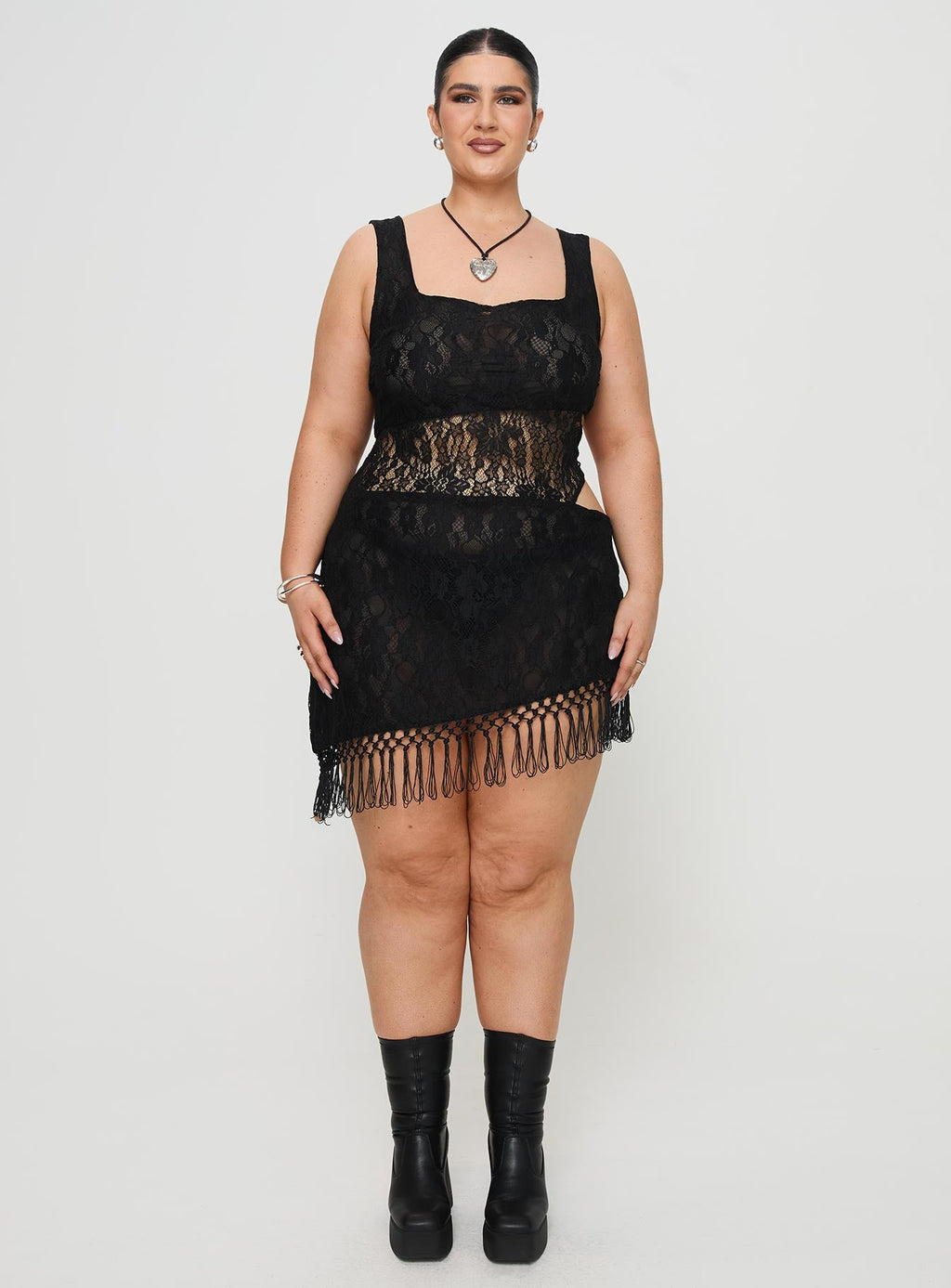 Dakarie Lace Mini Dress Black Curve