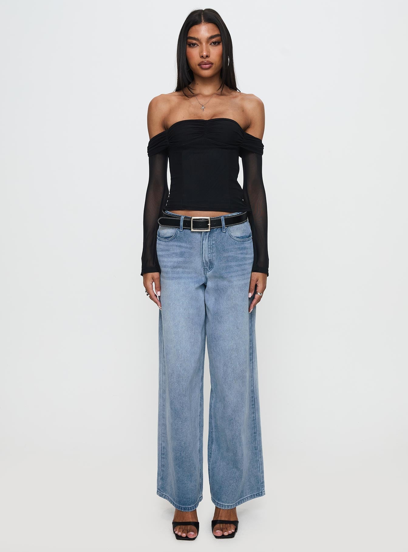 Saelan Off Shoulder Long Sleeve Top Black