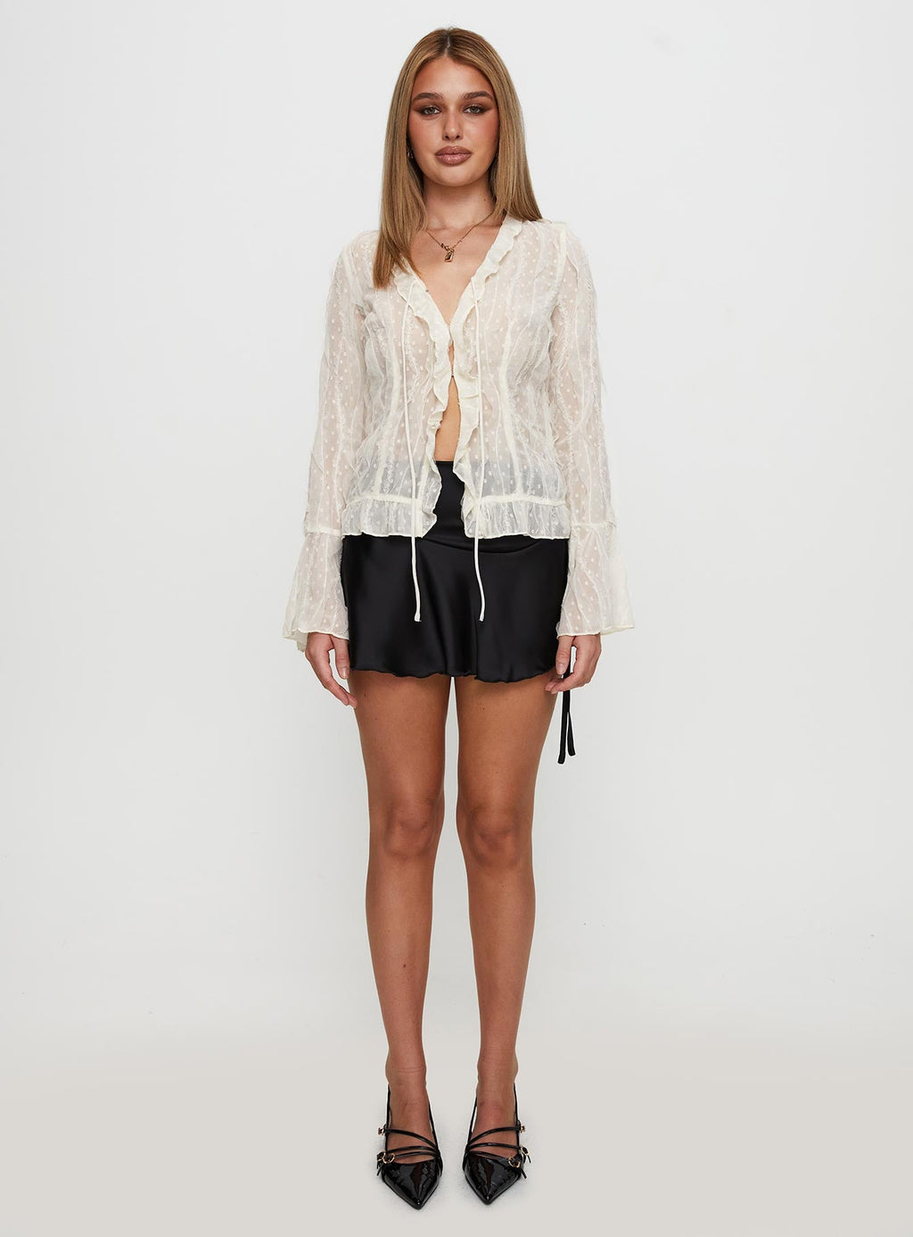 Sainz Frill Long Sleeve Top Cream