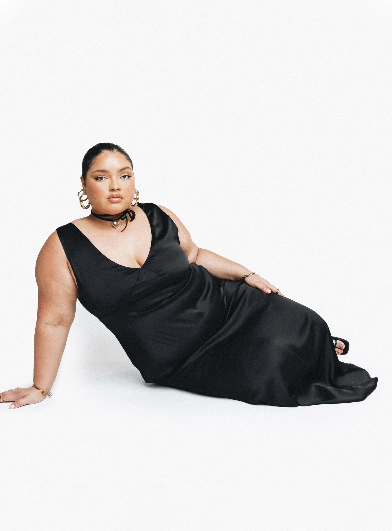 Lynsey Midi Dress Black Curve