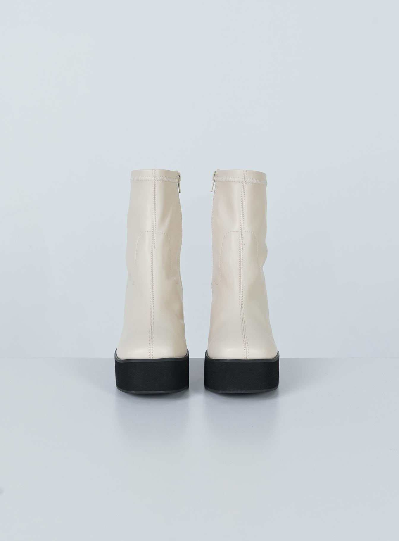 Stillwater Platform Boots Cream