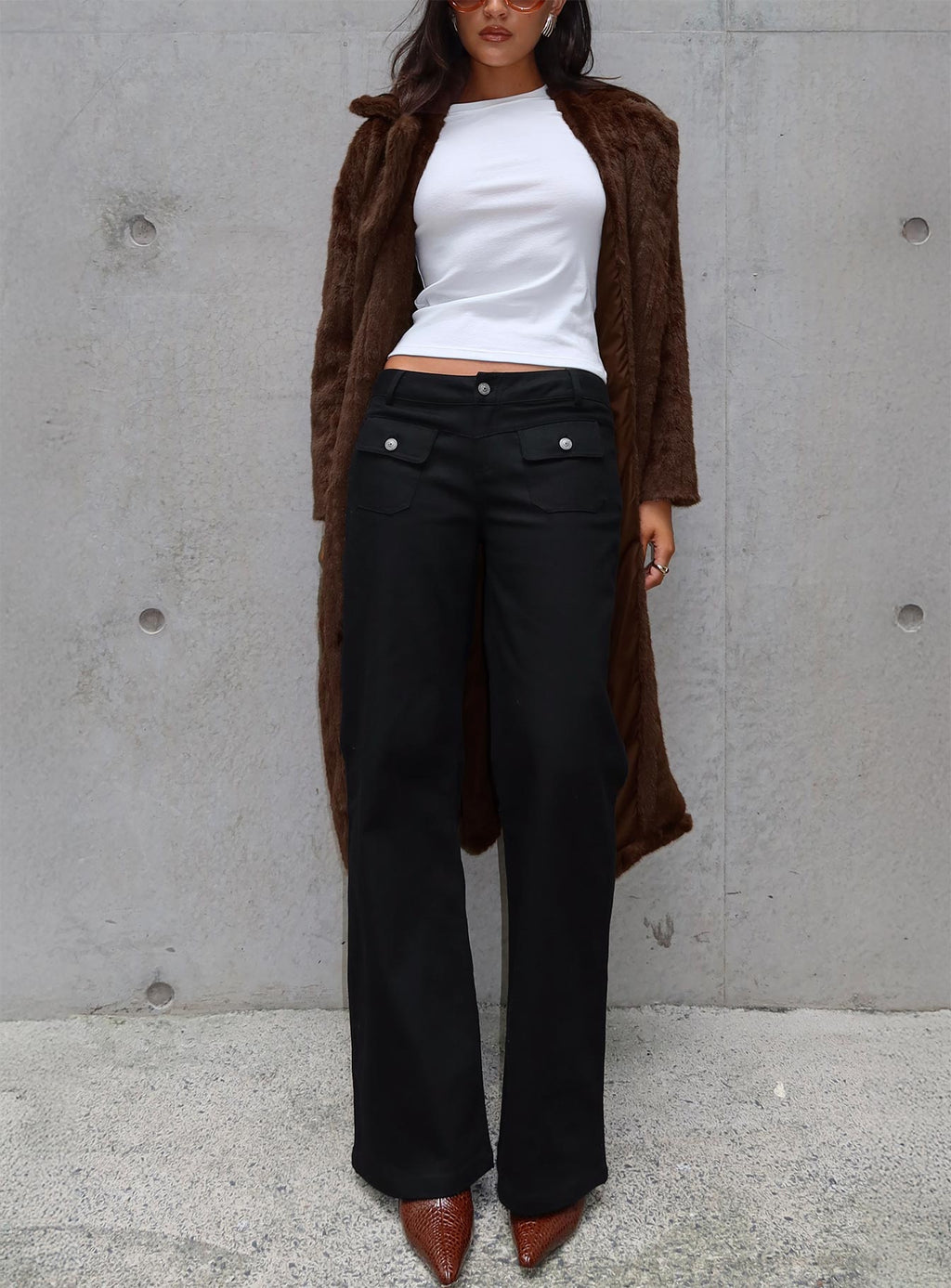 Benicale Low Rise Cargo Pants Black