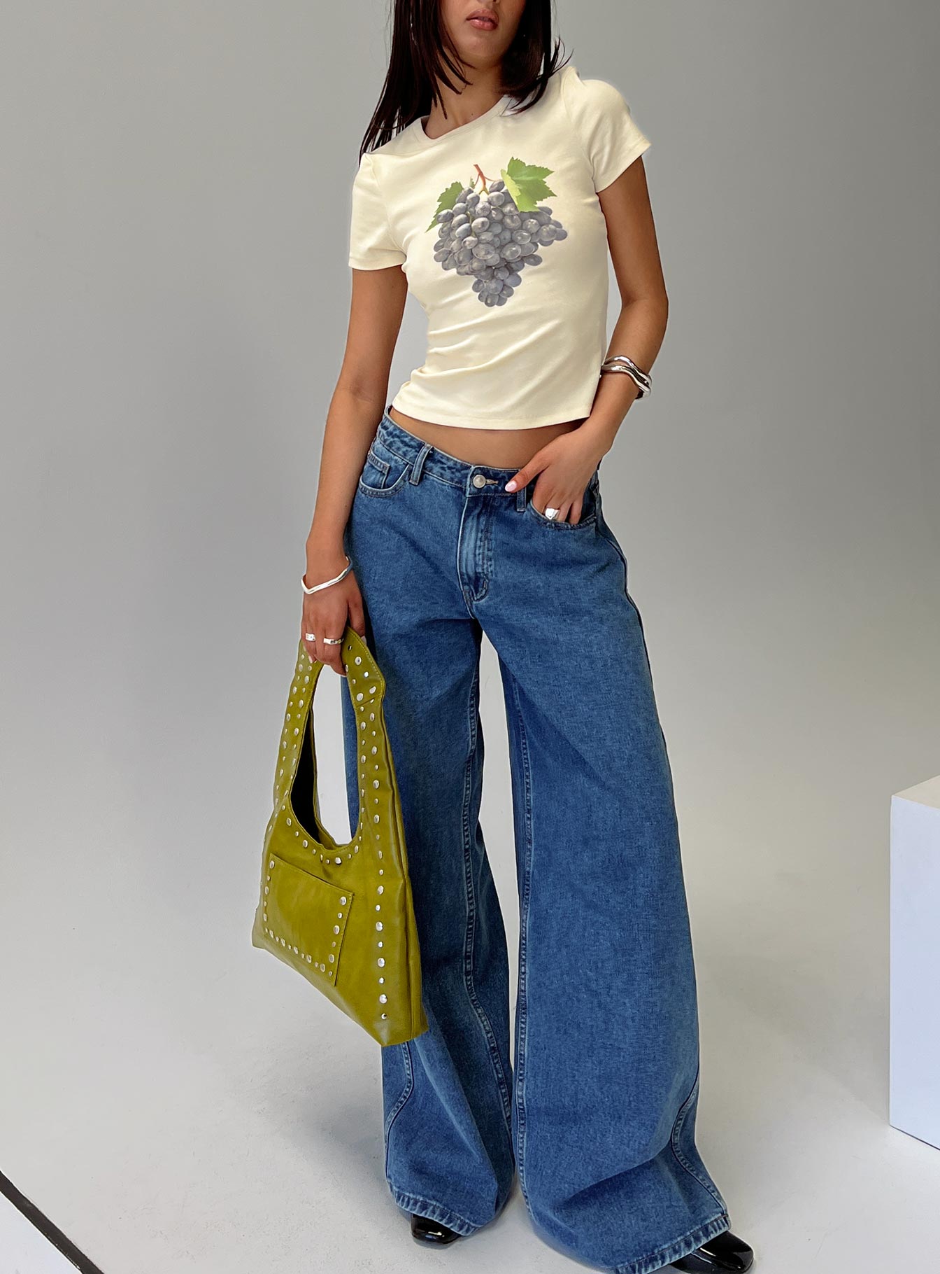 Grapejuice Graphic Top Cream