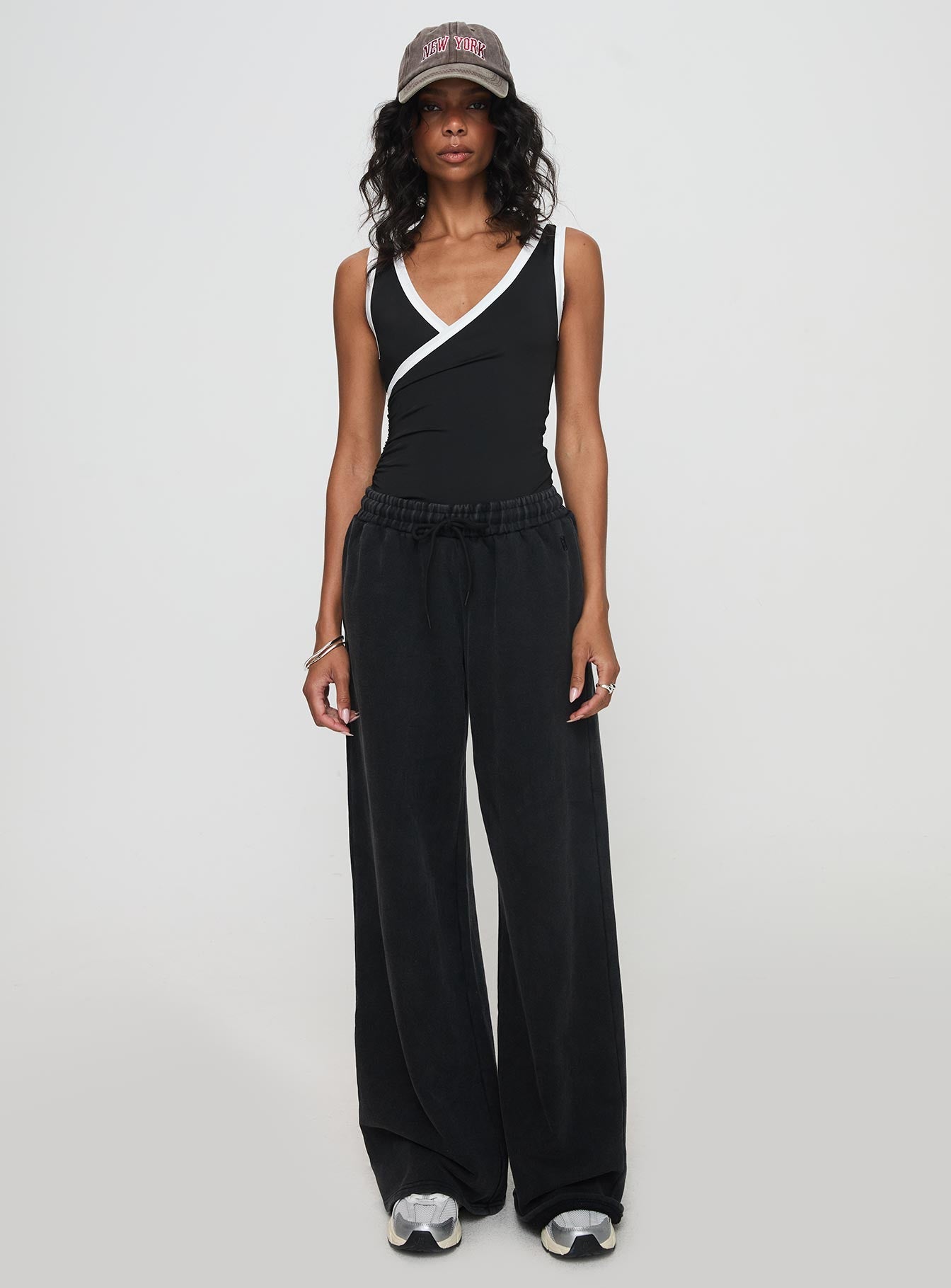 Fiorah Bodysuit Black / White