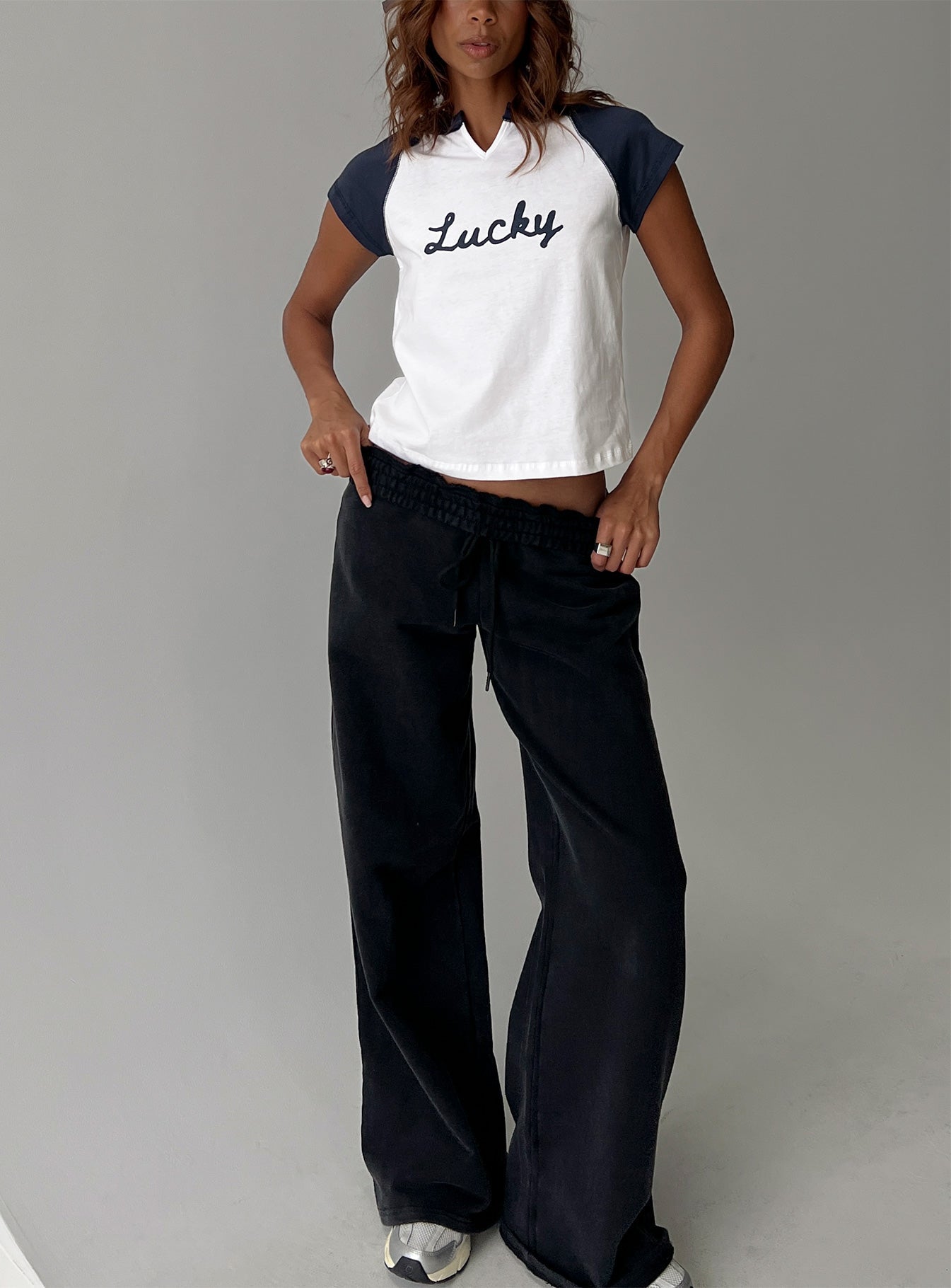 Southern Charm Graphic Baby Tee Navy / White