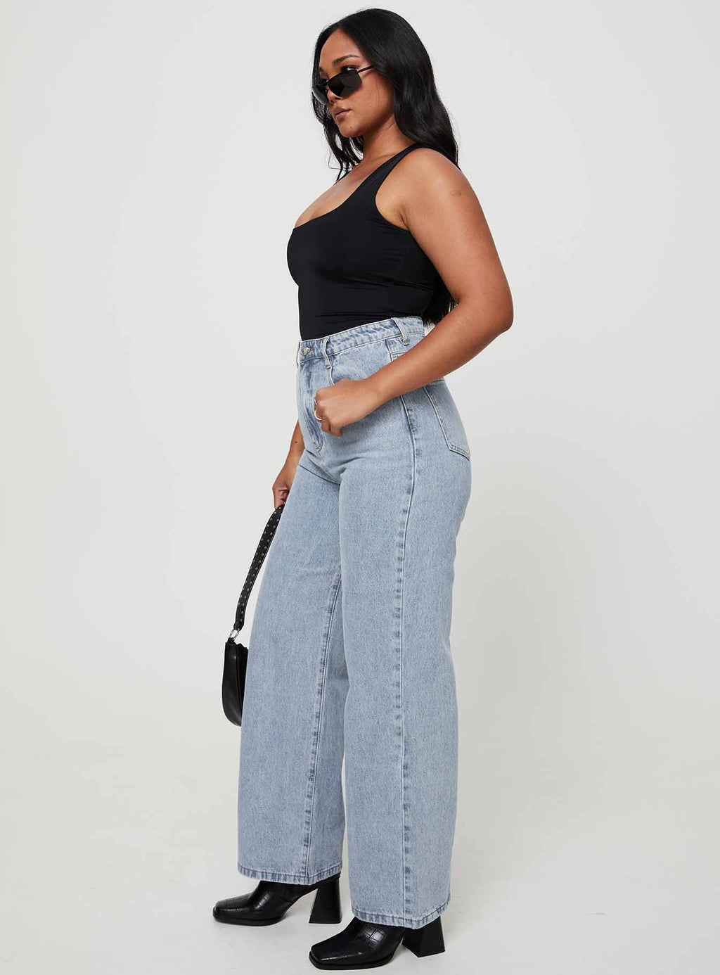 Nicolo High Rise Straight Leg Jeans Light Blue Wash