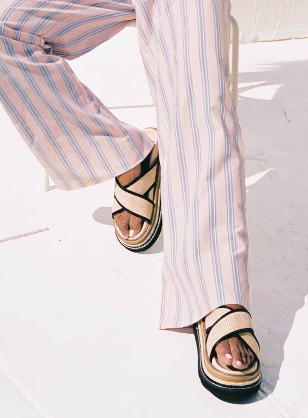 Odi Sandals Tan / Black