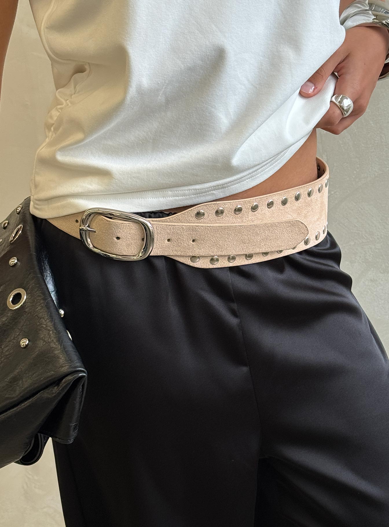 Spheres Stud Belt Beige / Silver