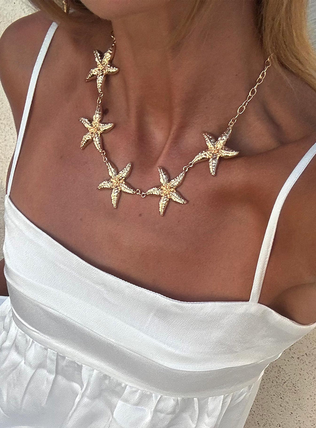 Starfish Necklace Gold